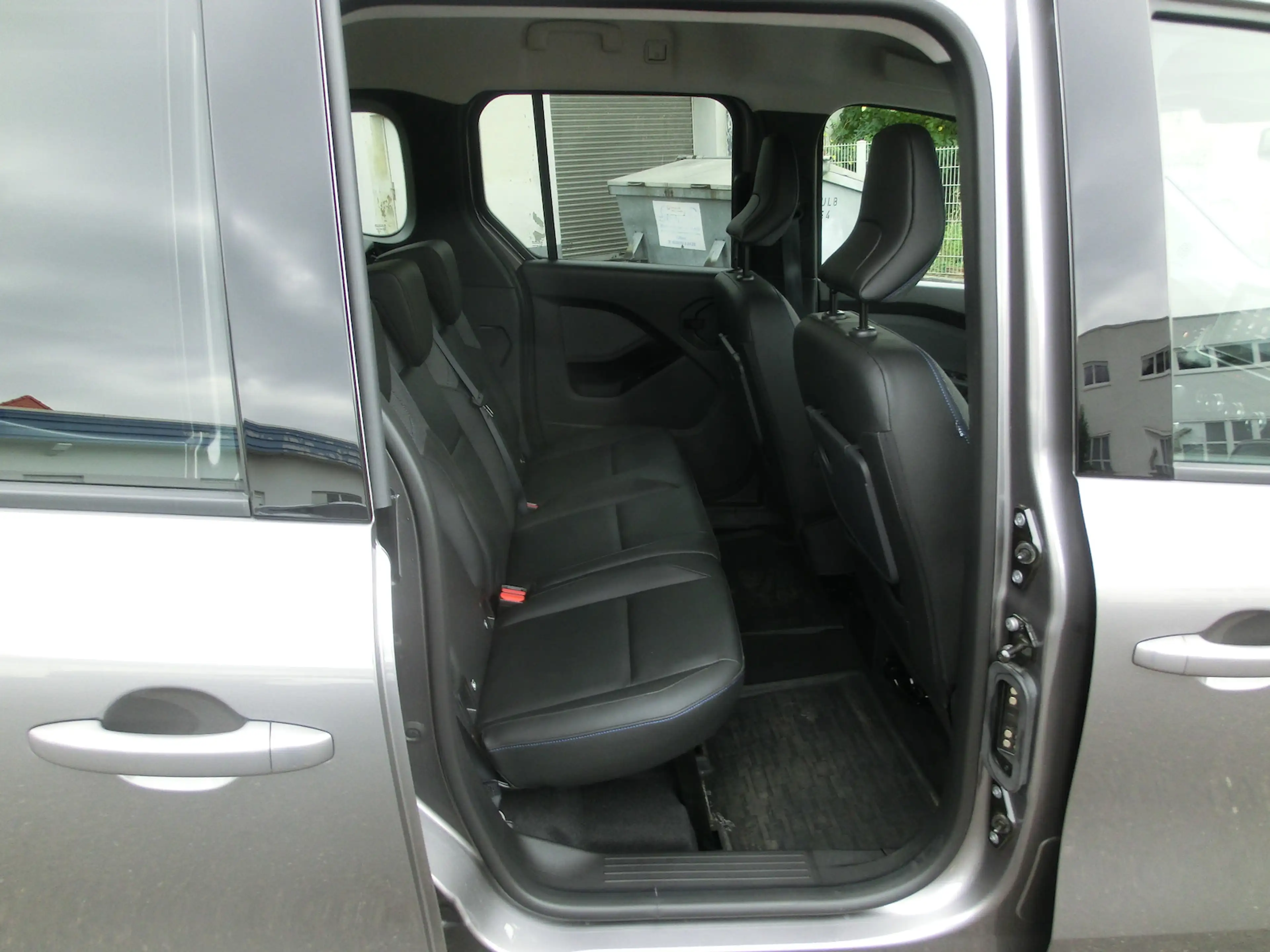 Nissan Townstar Tekna Automatik Kombi L1 1,3 DIG-T — photo 9