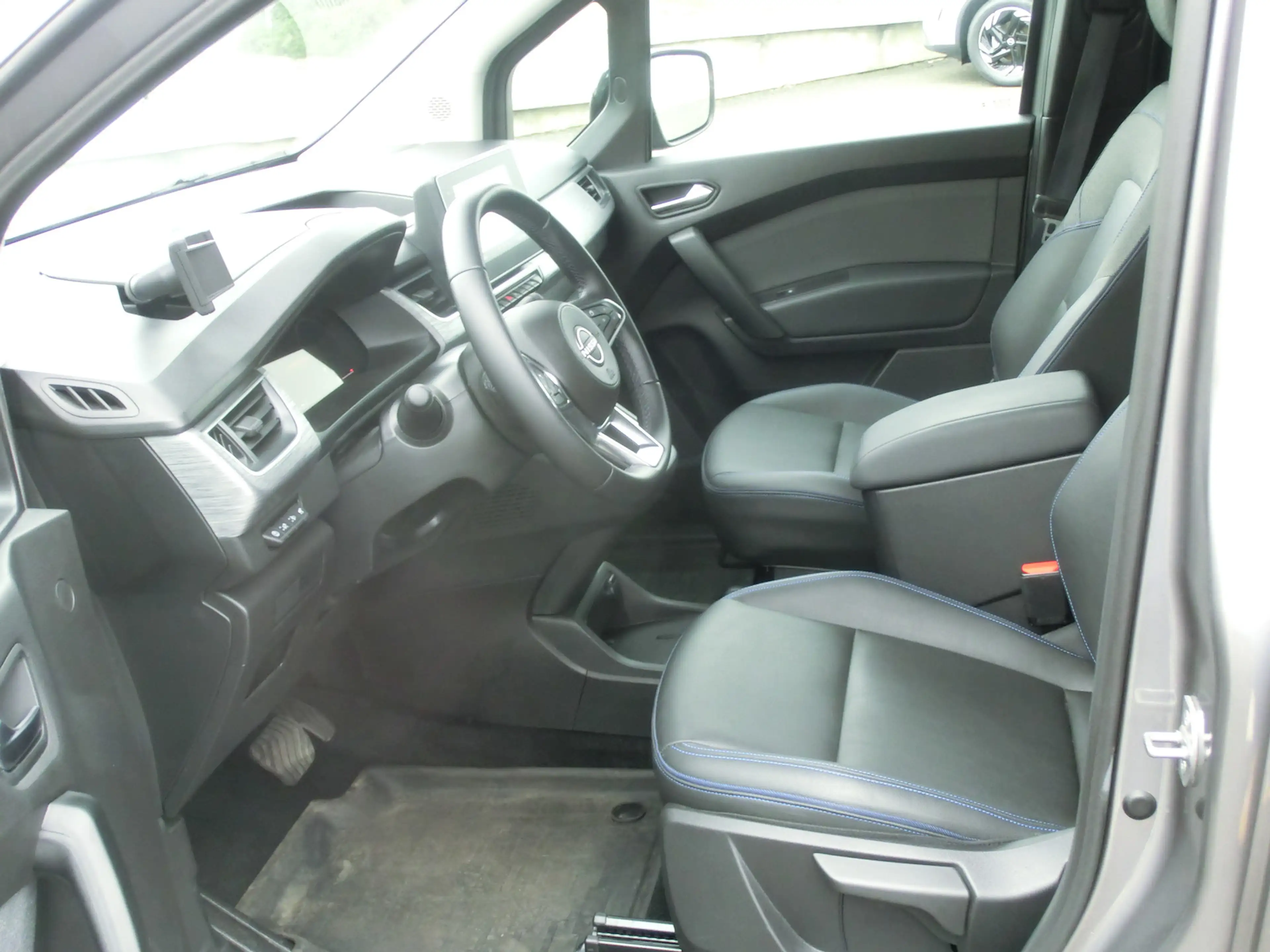 Nissan Townstar Tekna Automatik Kombi L1 1,3 DIG-T — photo 2