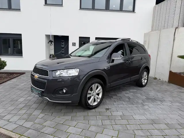 Chevrolet Captiva 2.2 D LT+ 7Sitzer/1.Hand