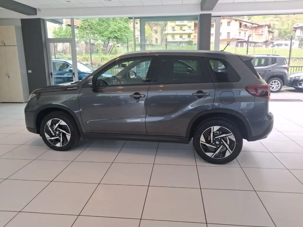 Suzuki Vitara 1.4 Boosterjet hybrid AllGrip Top 2