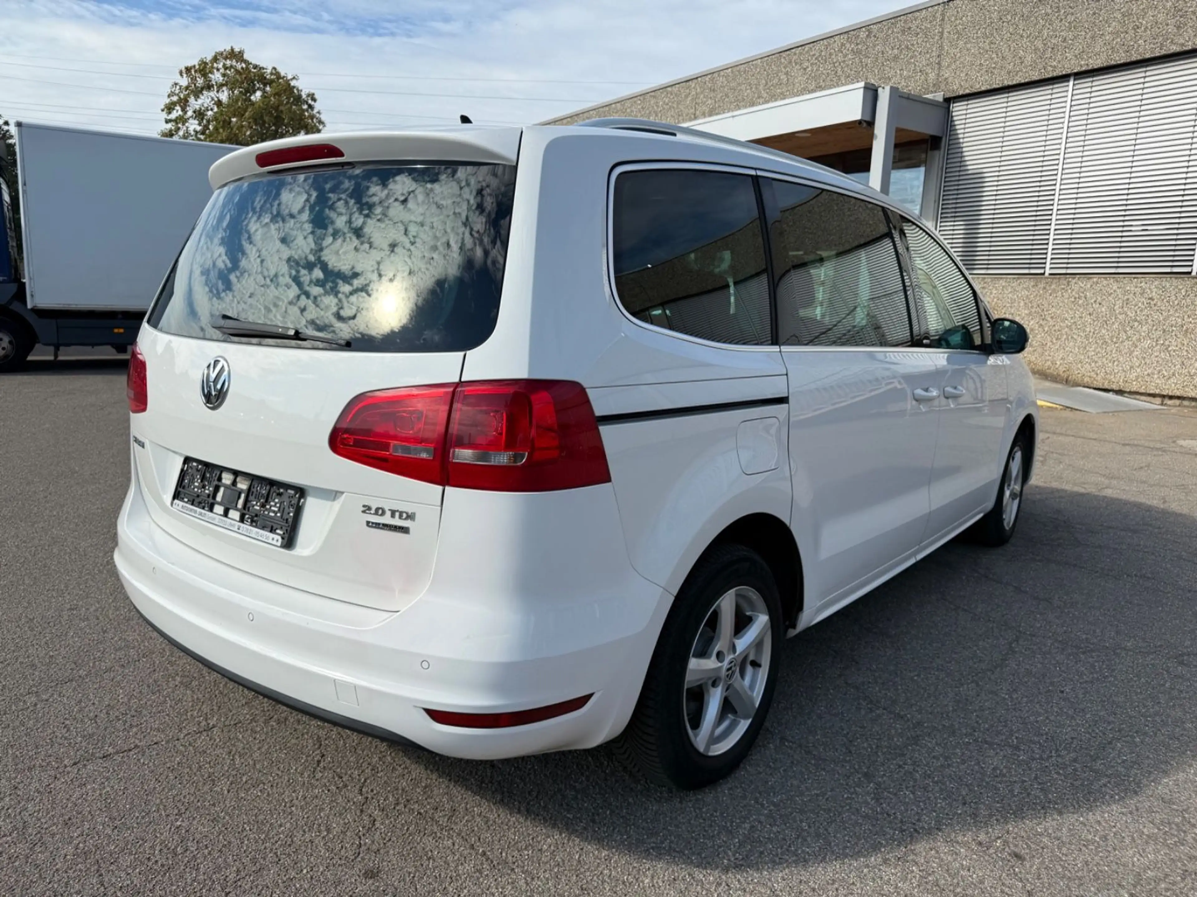 Volkswagen Sharan Style BMT DSG 7-Sitzer — photo 7