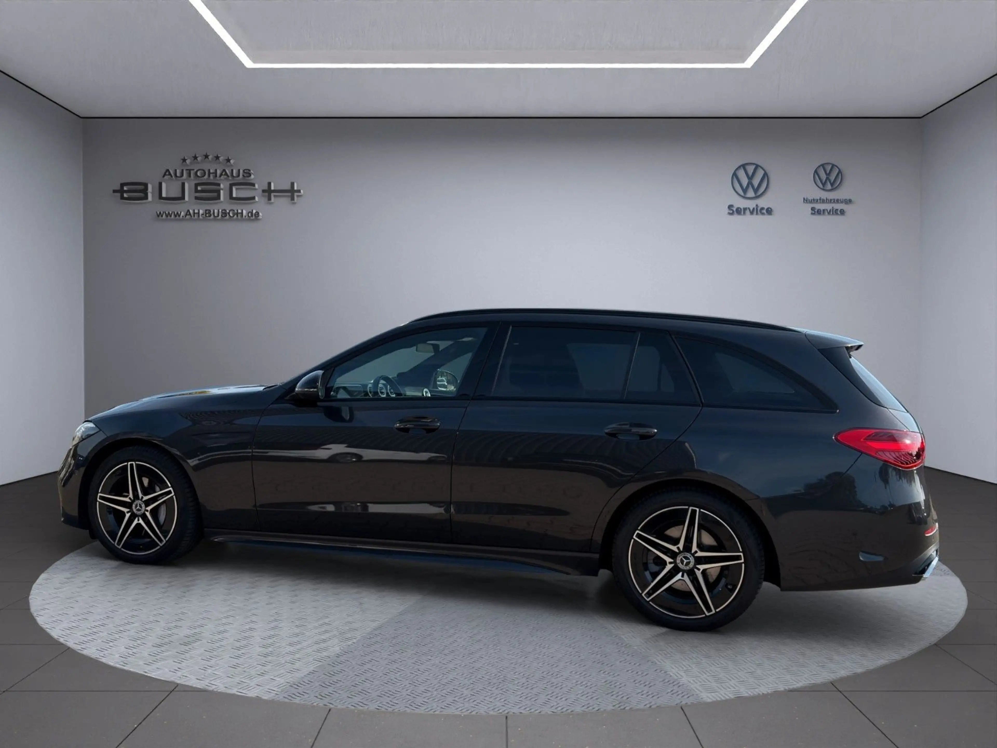 Mercedes-Benz C 200 Mercedes-Benz C 200d T 9G 120 KW 2xAMG LED NAVI — photo 4