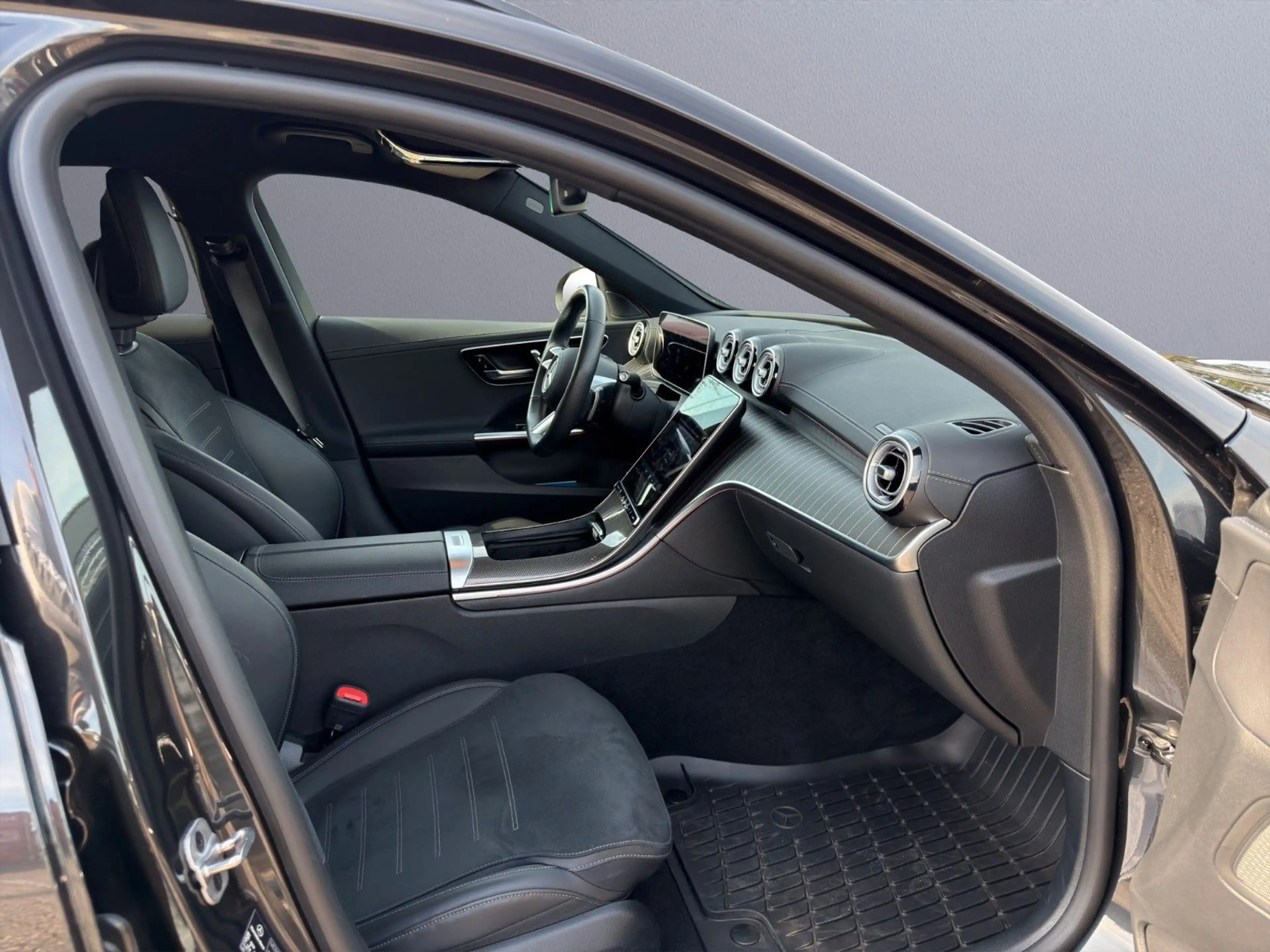 Mercedes-Benz C 200 Mercedes-Benz C 200d T 9G 120 KW 2xAMG LED NAVI — photo 15