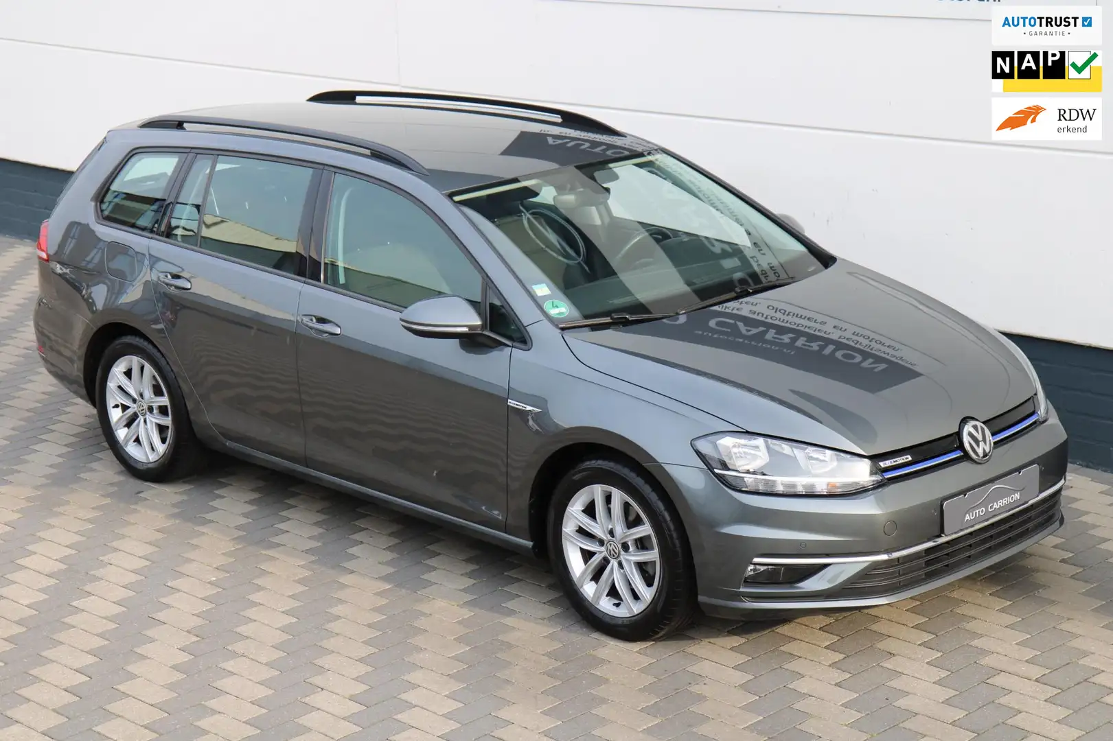 Volkswagen Golf Variant 1.5 TSI ACC Trekhaak Clima 1ste Eig !! Grijs - 1