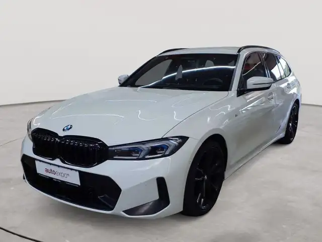 BMW 3 Series view 2