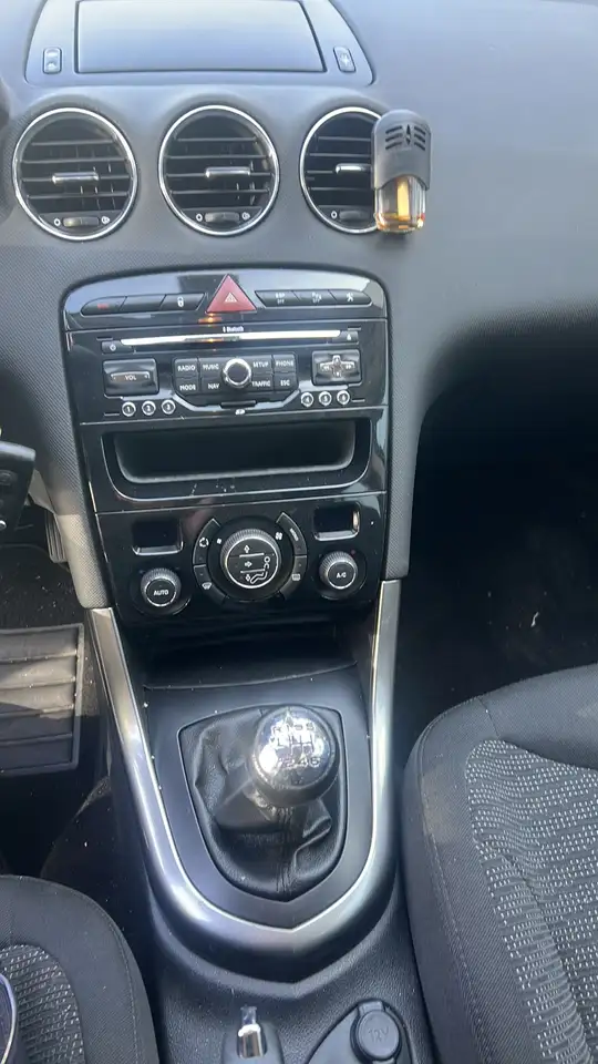 Peugeot 308 308 — photo 7