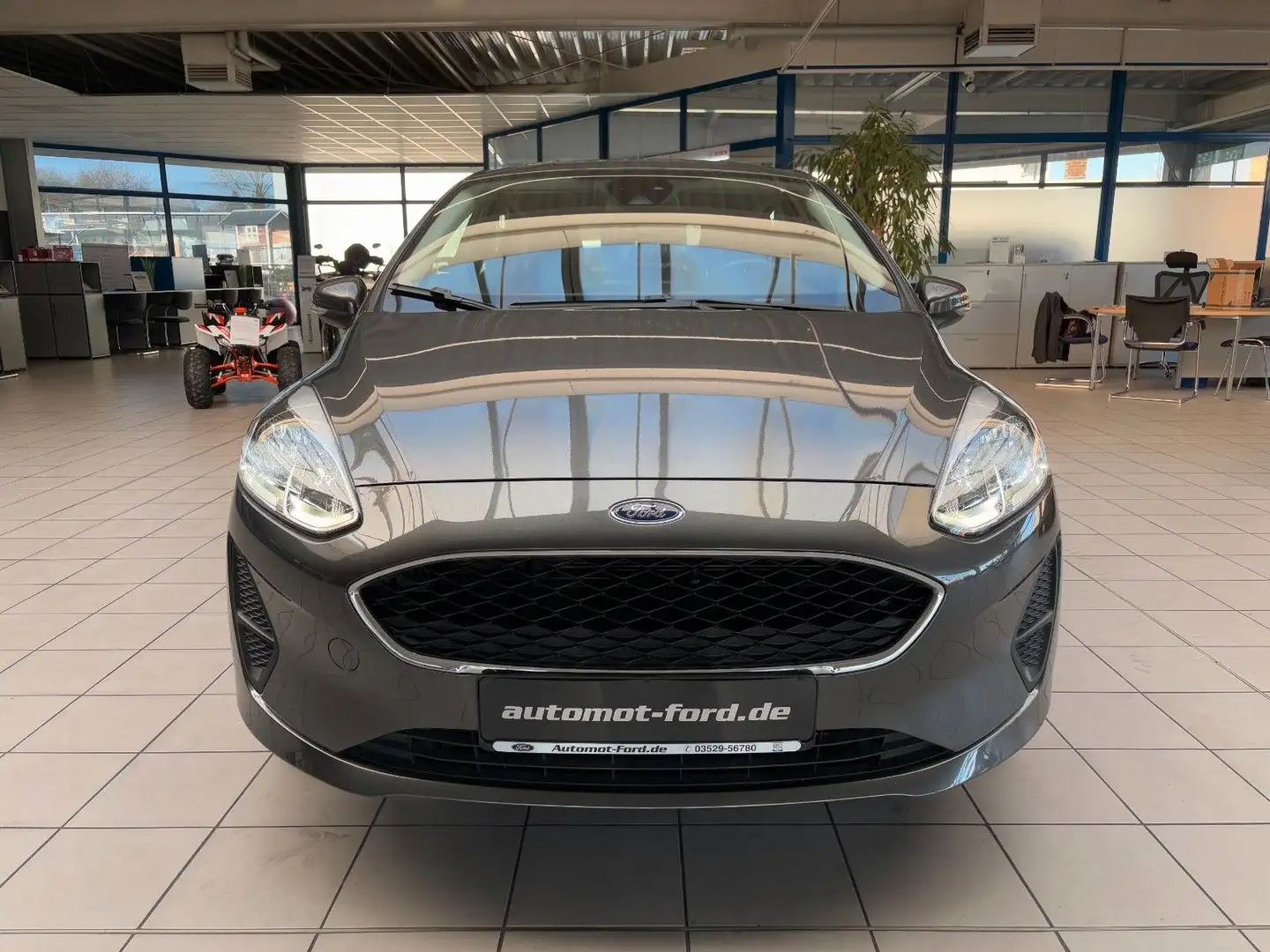 Ford Fiesta 1.1 TiVCT Trend*Klima*Winter-Paket*DAB Grau - 2