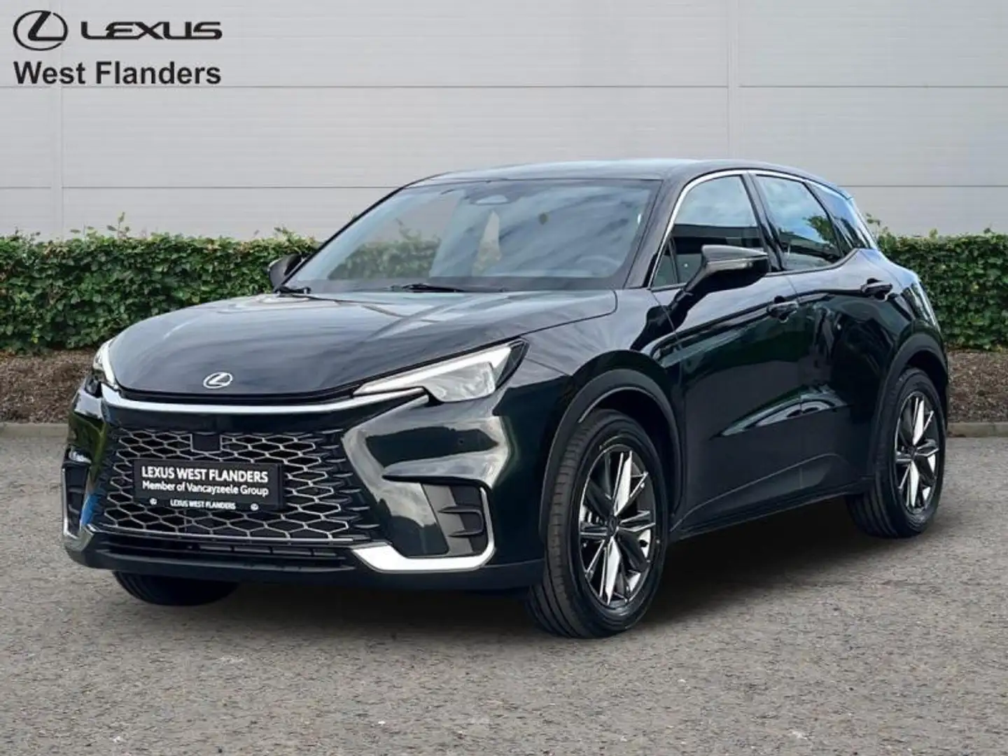 lexus lbx