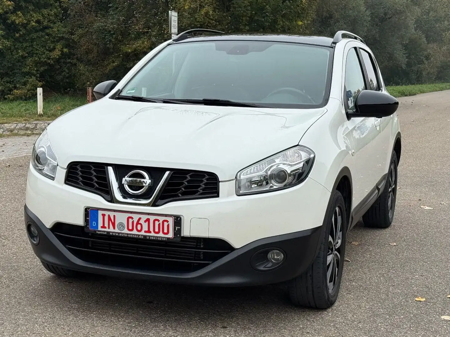 Nissan Qashqai 360 **Rückfahrkamera** Weiß - 2