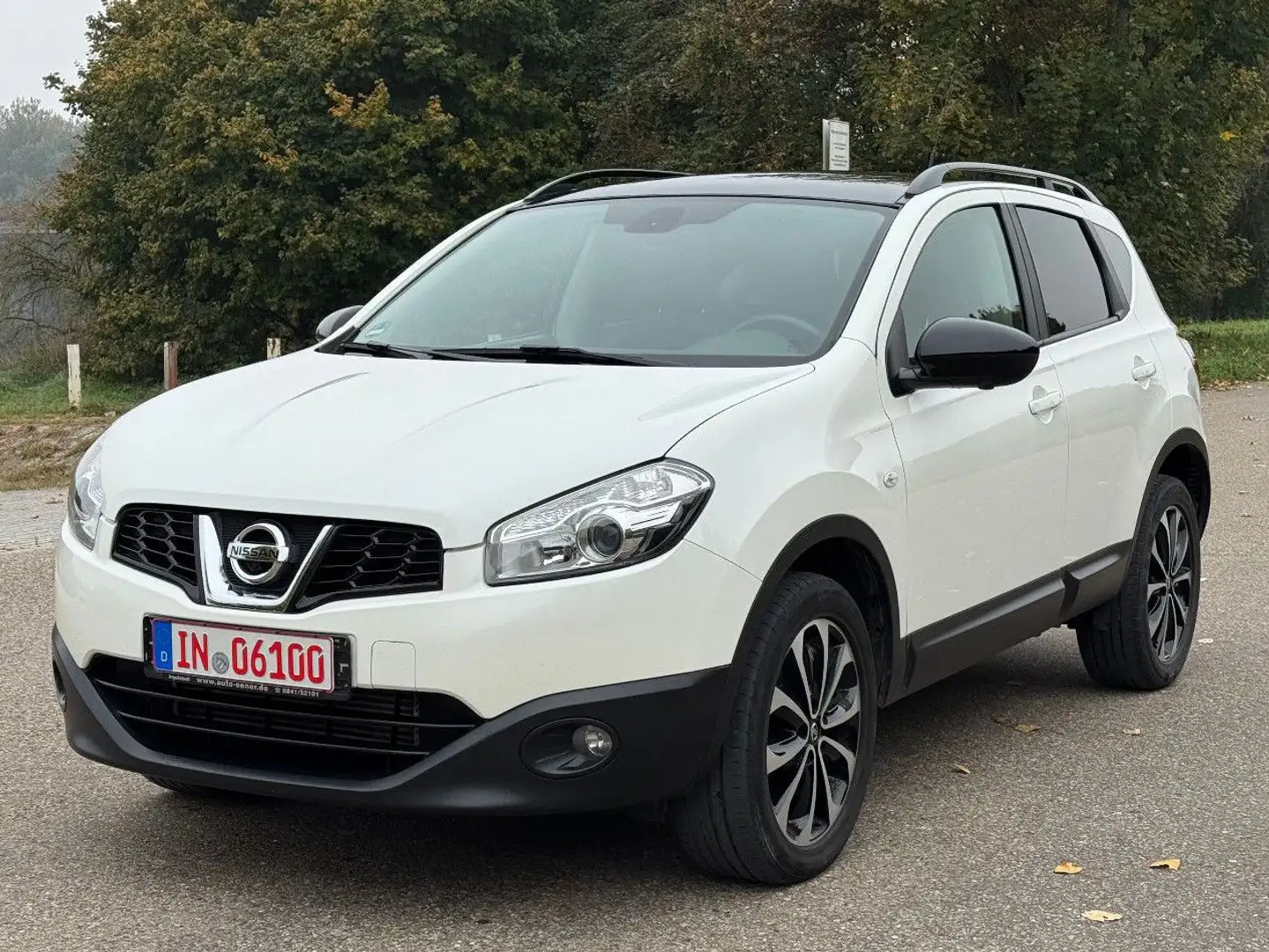 Nissan Qashqai 360 **Rückfahrkamera** Weiß - 1