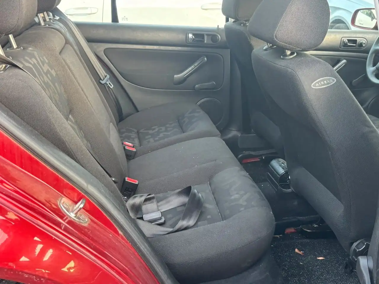 Volkswagen Golf 1.6 Auto Basis AUTOMATIK / KLIMA, foto 5