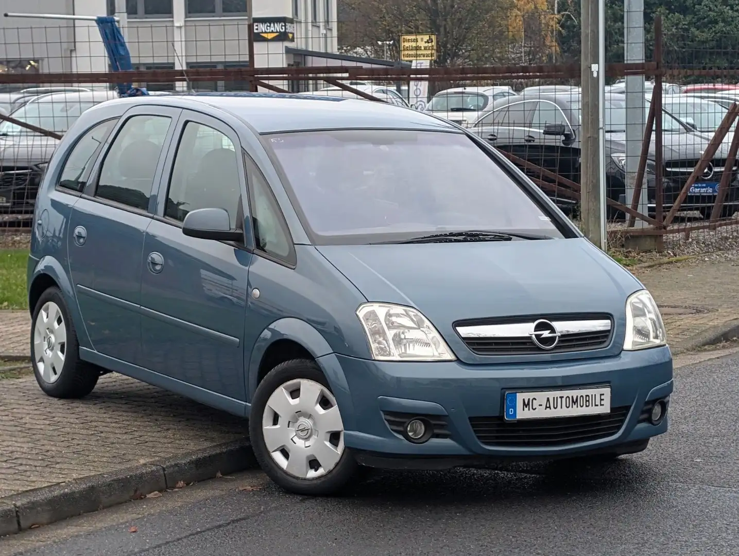 Opel Meriva Edition*1-HAND*KLIMA*ZV-FUNK*AHK !! Blau - 2
