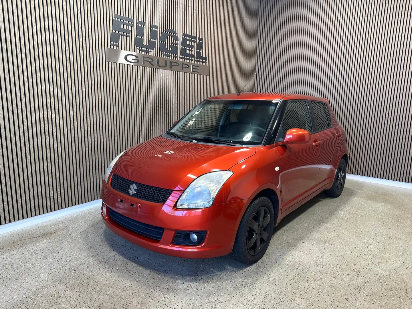 Suzuki Swift 1.3 Comfort Klima|Radio|Alu15Z. Rood - 2