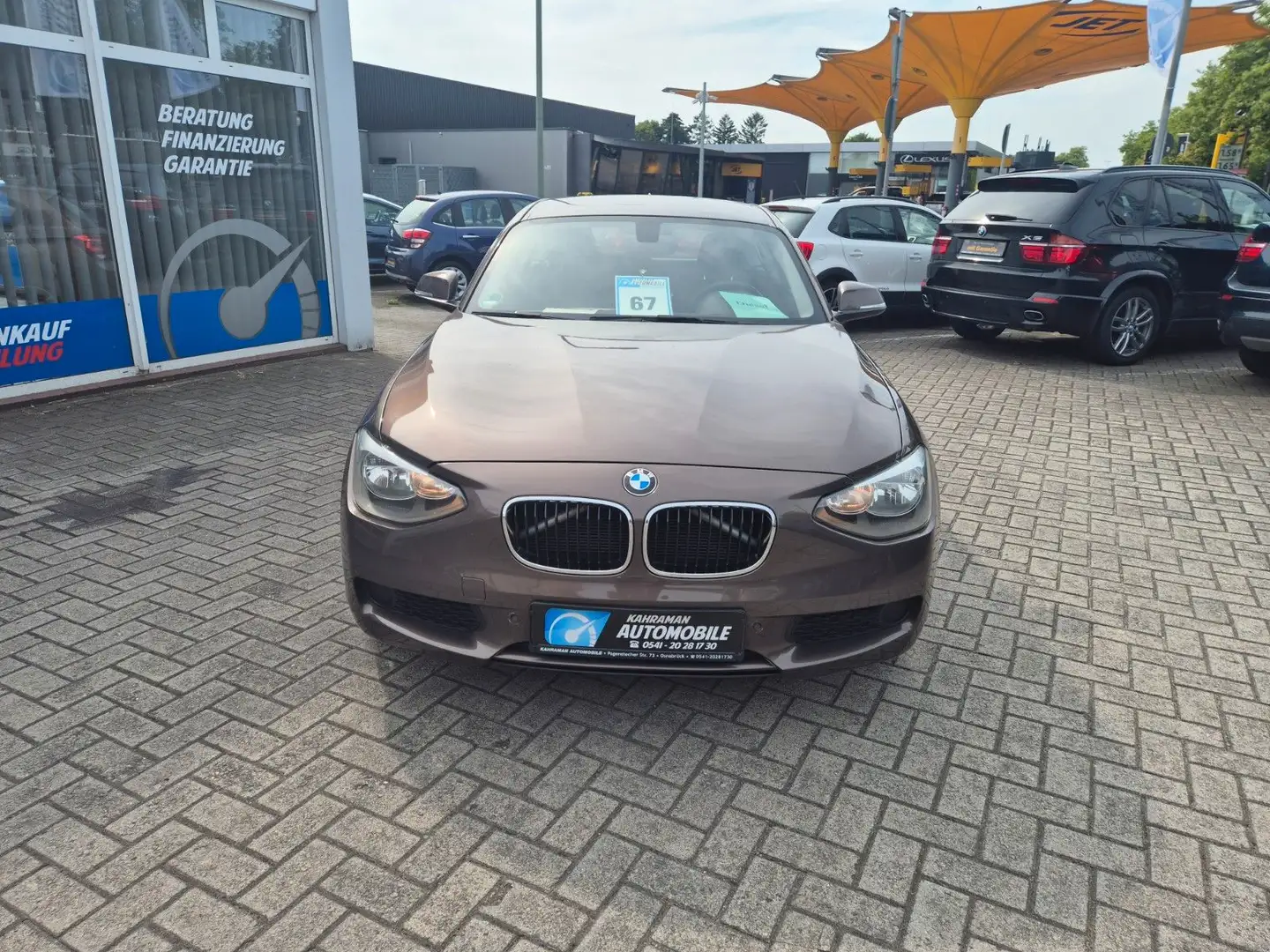 BMW 116 Baureihe 1 Lim. 3-trg. 116 d*Automatik* Brun - 2