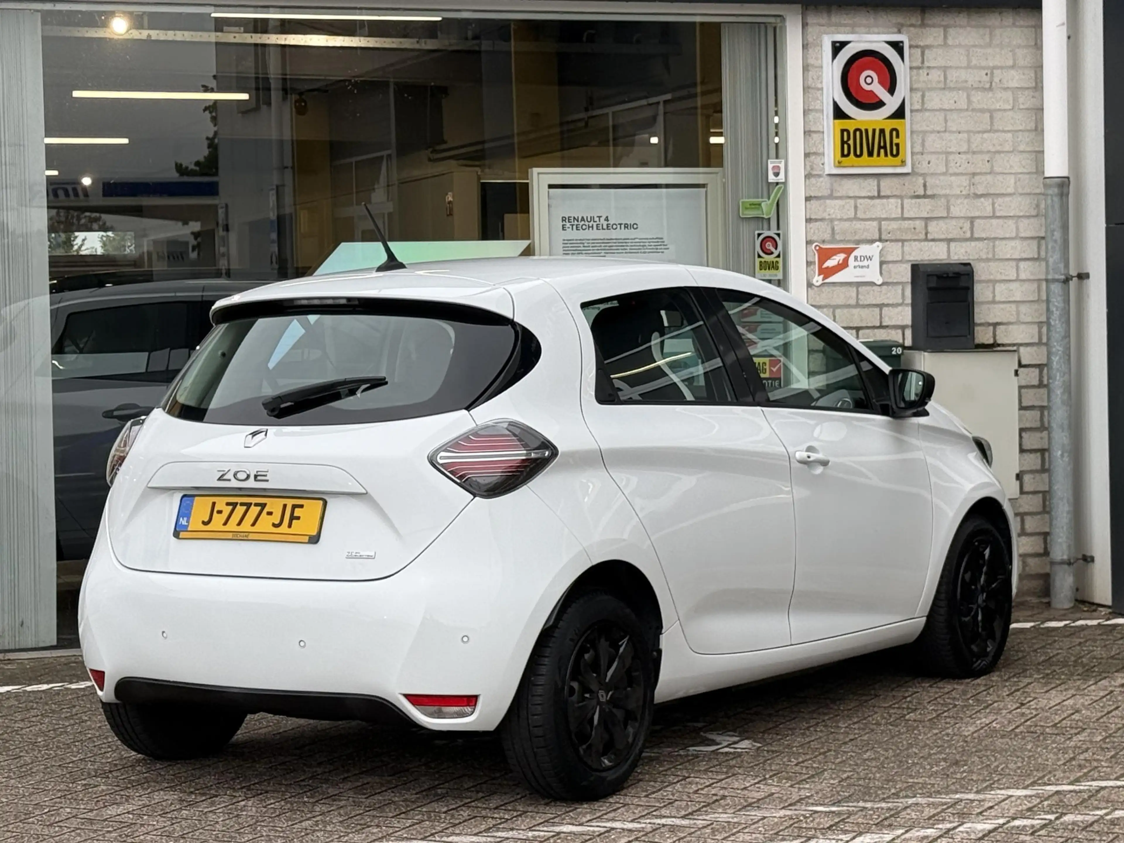 Renault ZOE R110 Life 52 kWh | NAP | Navigatie| Climate Contro — photo 6