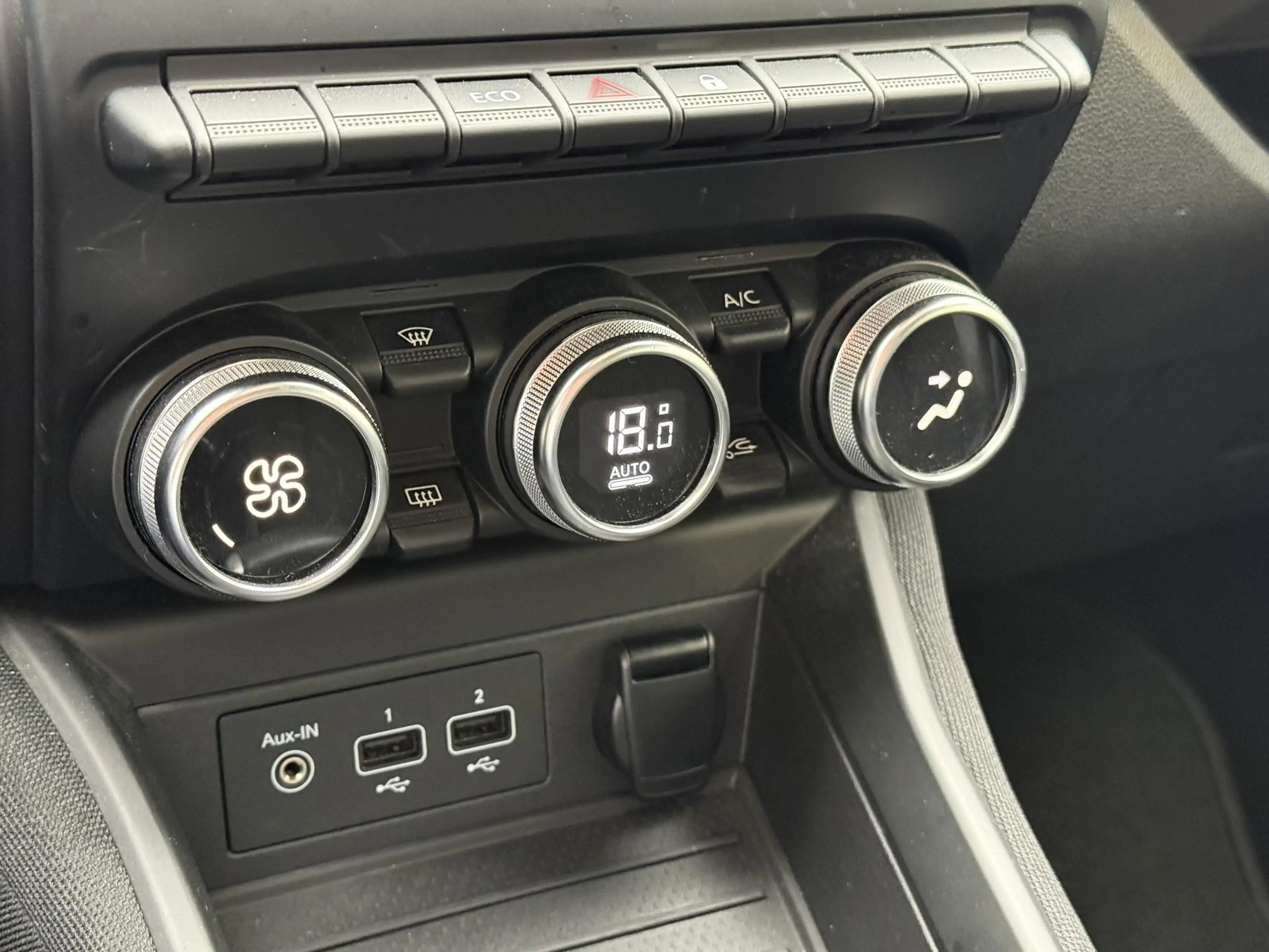 Renault ZOE R110 Life 52 kWh | NAP | Navigatie| Climate Contro — photo 13