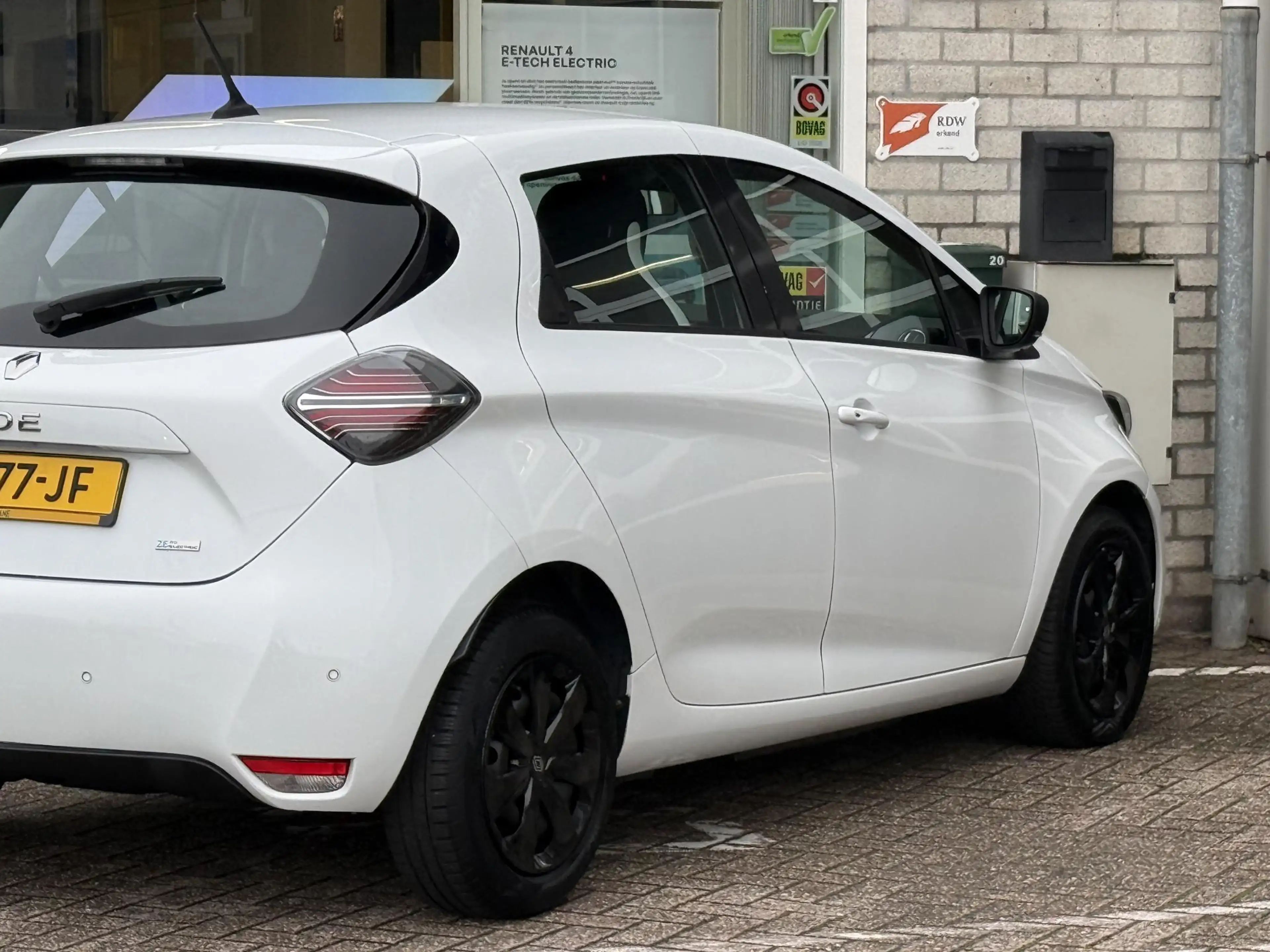 Renault ZOE R110 Life 52 kWh | NAP | Navigatie| Climate Contro — photo 15