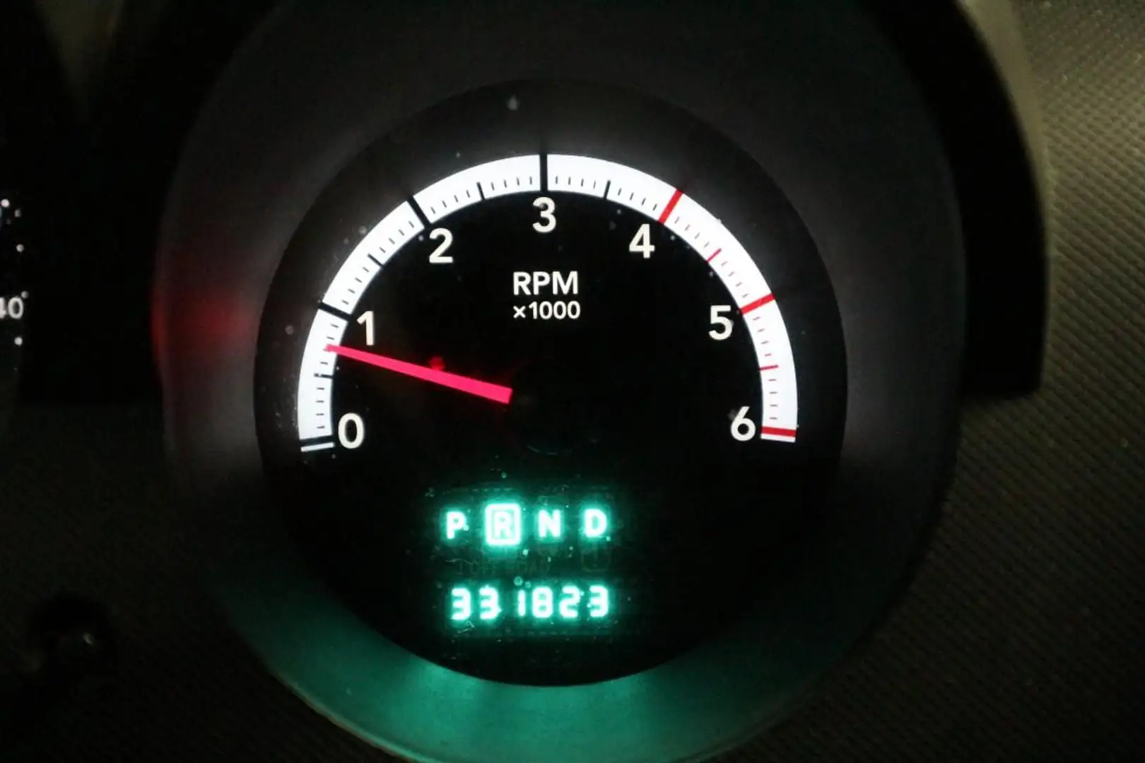 Dodge Nitro 2.8 CRD SE / Automaat ! ! ! Grijs - 2