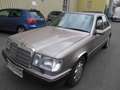 Mercedes-Benz E 200 E-Klasse Beige - thumbnail 3