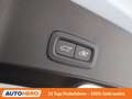 Volvo XC40 2.0 B3 Mild-Hybrid Plus Dark 2WD Weiß - thumbnail 32