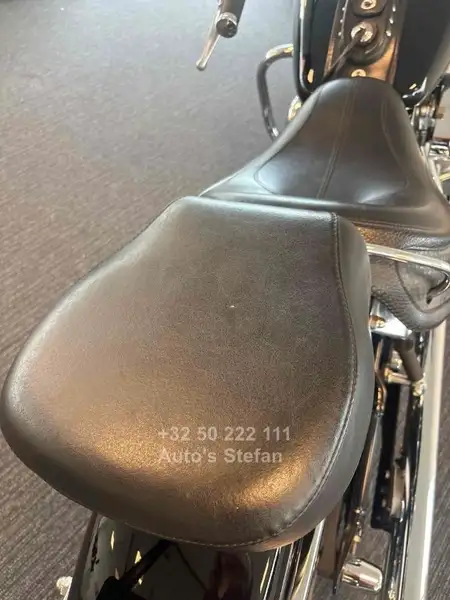 Harley-Davidson Heritage Softail - foto 5