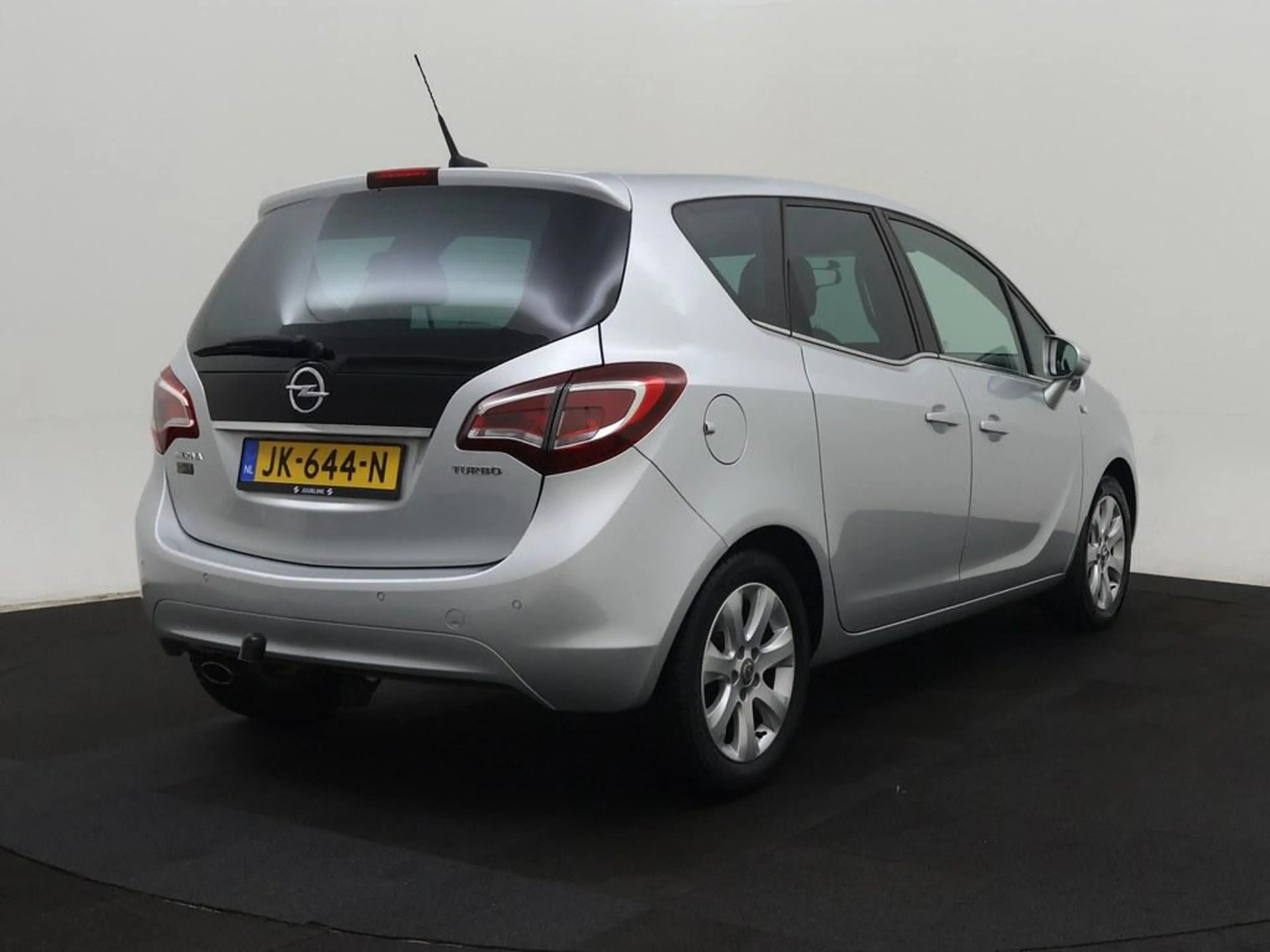 Opel Meriva 1.4 Turbo Design Edition PDC/Trekhaak/Navi /Cruise — photo 2