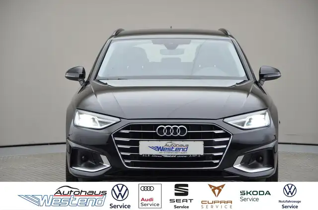 Audi A4 Avant advanced 40 TDI 150kW S tr. LED Navi
