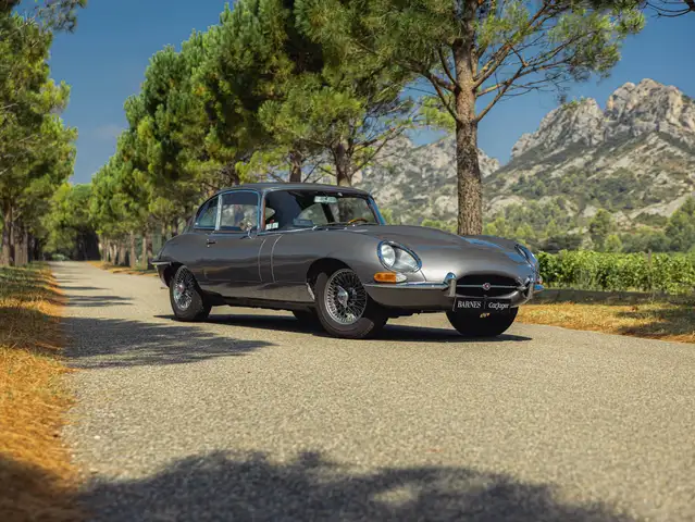 Jaguar E-Type Series 1 4.2 2+2 Coupé