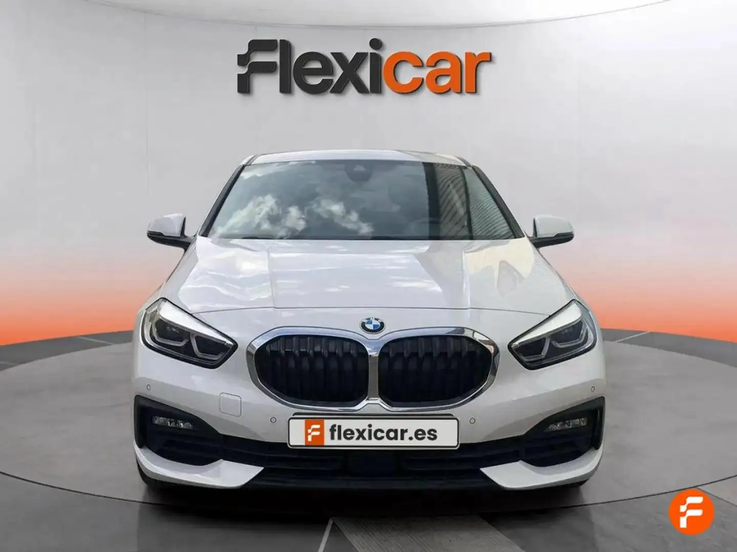 BMW 118 118i Żółty - 2
