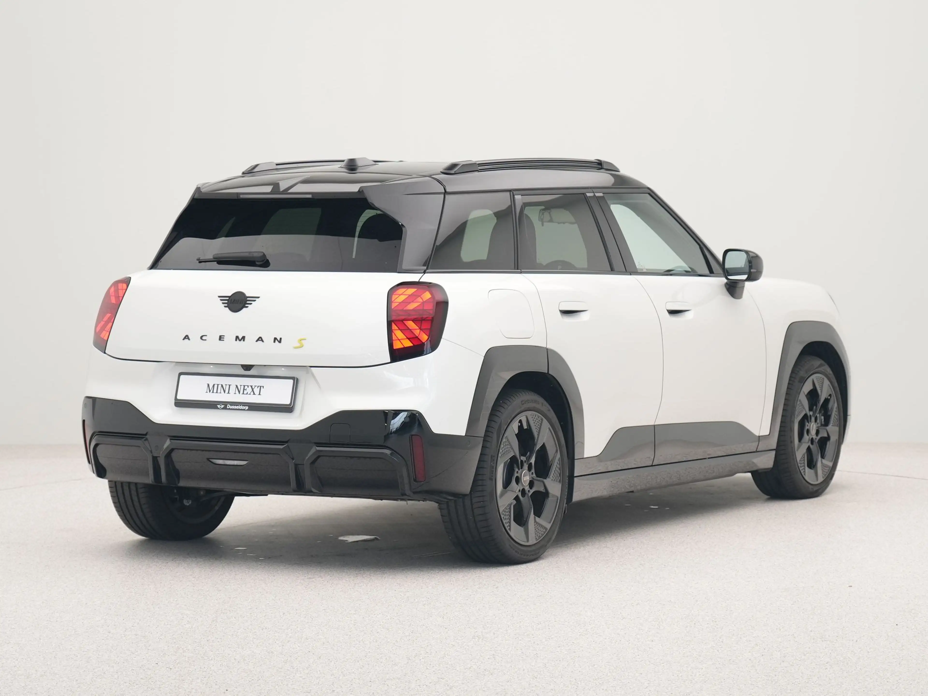 MINI Aceman SE John Cooper Works Pakket M — photo 11