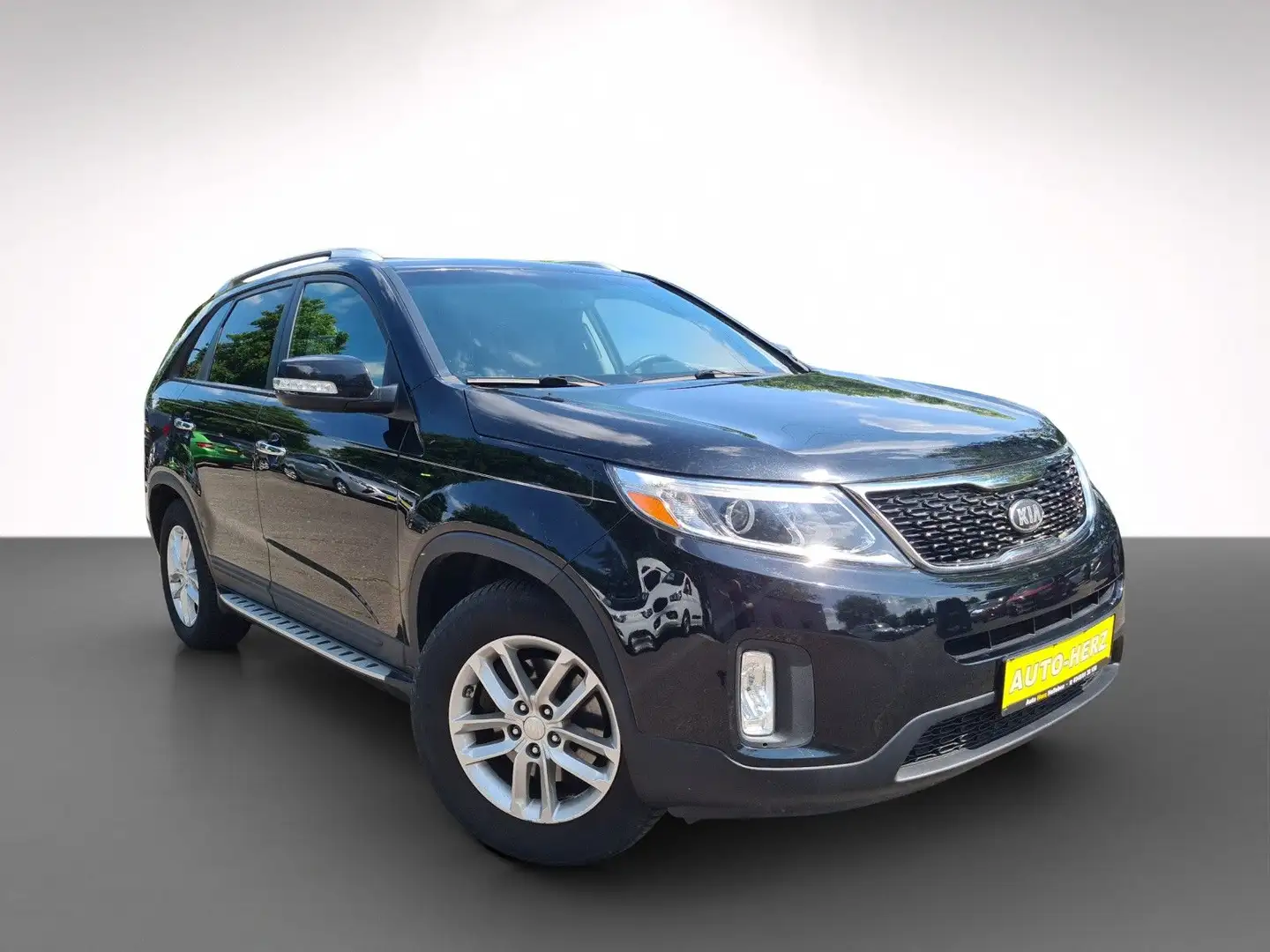 Kia Sorento 2.4 GDI AWD Vision Automatik Schwarz - 1