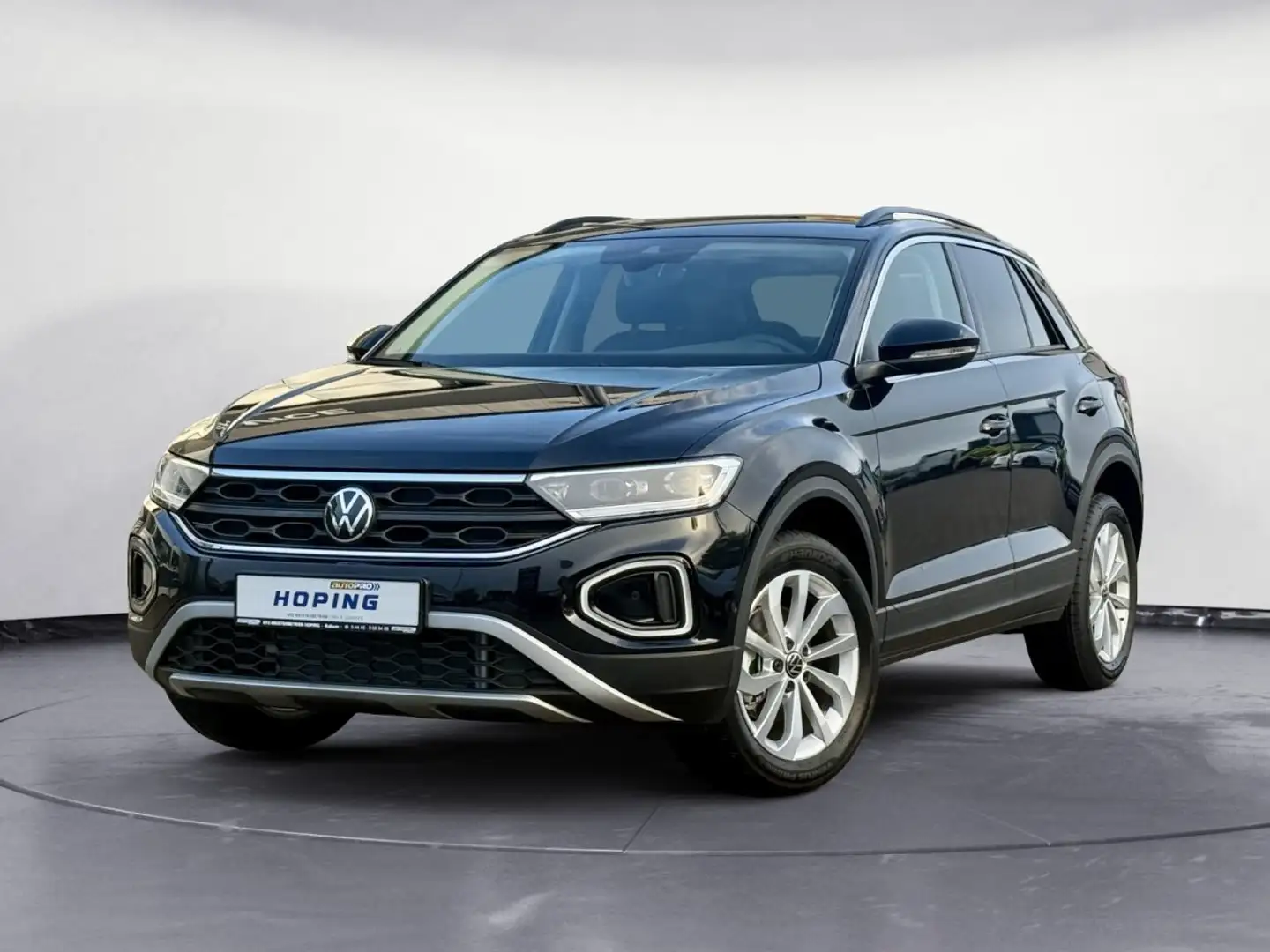 Volkswagen T-Roc 1.0 TSI Life RFK+LED+SHZ+ACC Noir - 1