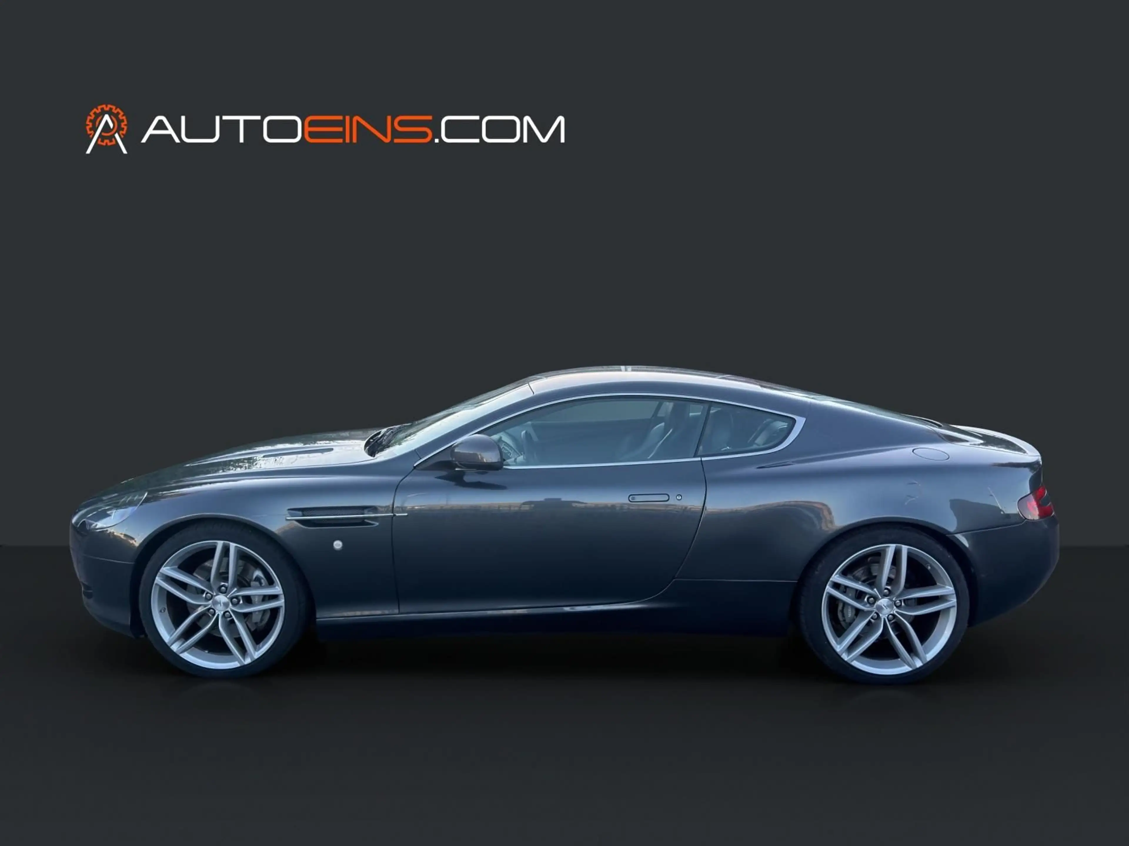 Aston Martin DB9 Coupe 6.0 V12 Touchtronic II* — photo 8