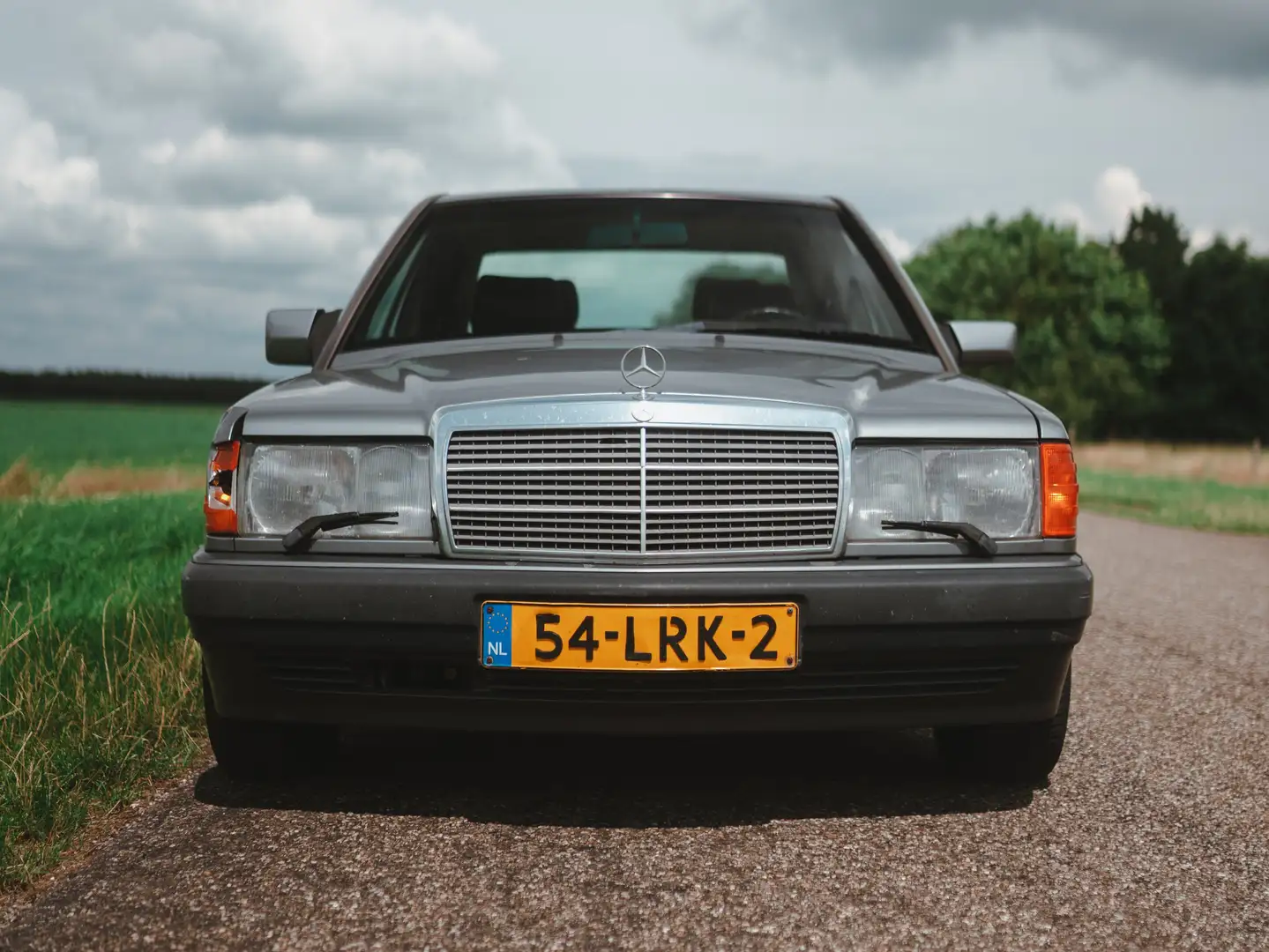 Mercedes-Benz 190 2.6E Grijs - 2