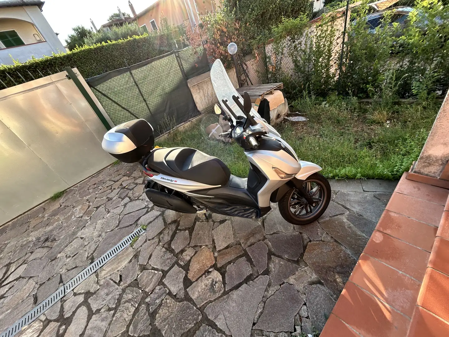 Piaggio Beverly 400 sport - 1