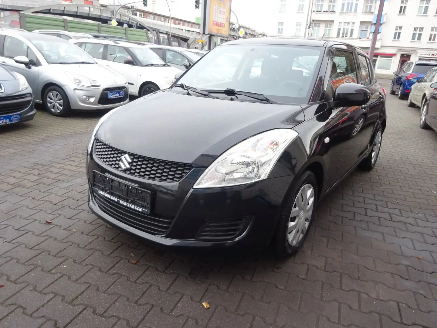 Suzuki Swift 1.2 Comfort Schwarz - 1