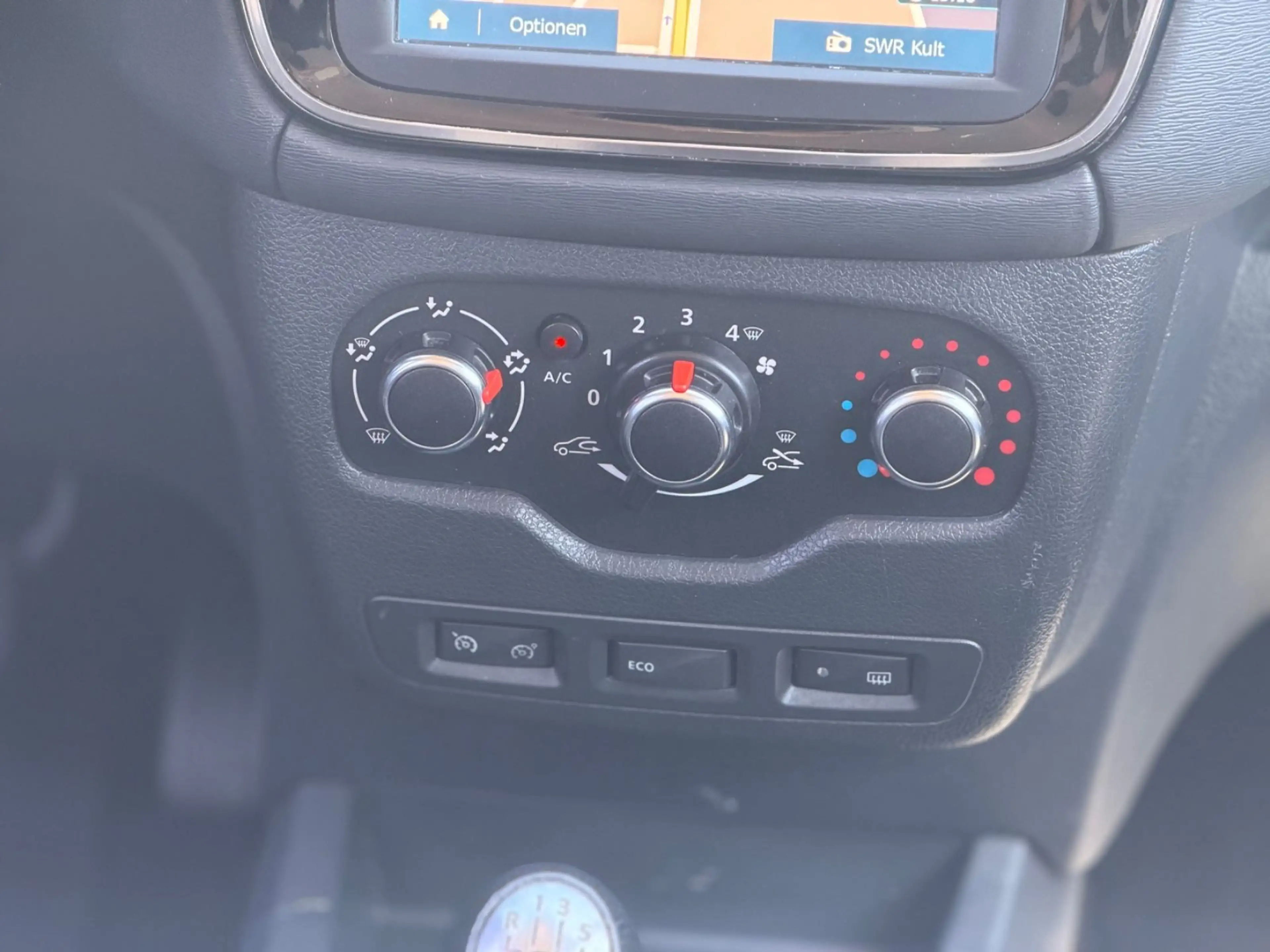 Dacia Lodgy Stepway 1.3TCe NAVI*RFK*KLIMA*SHZ*TEMPOMAT — photo 14