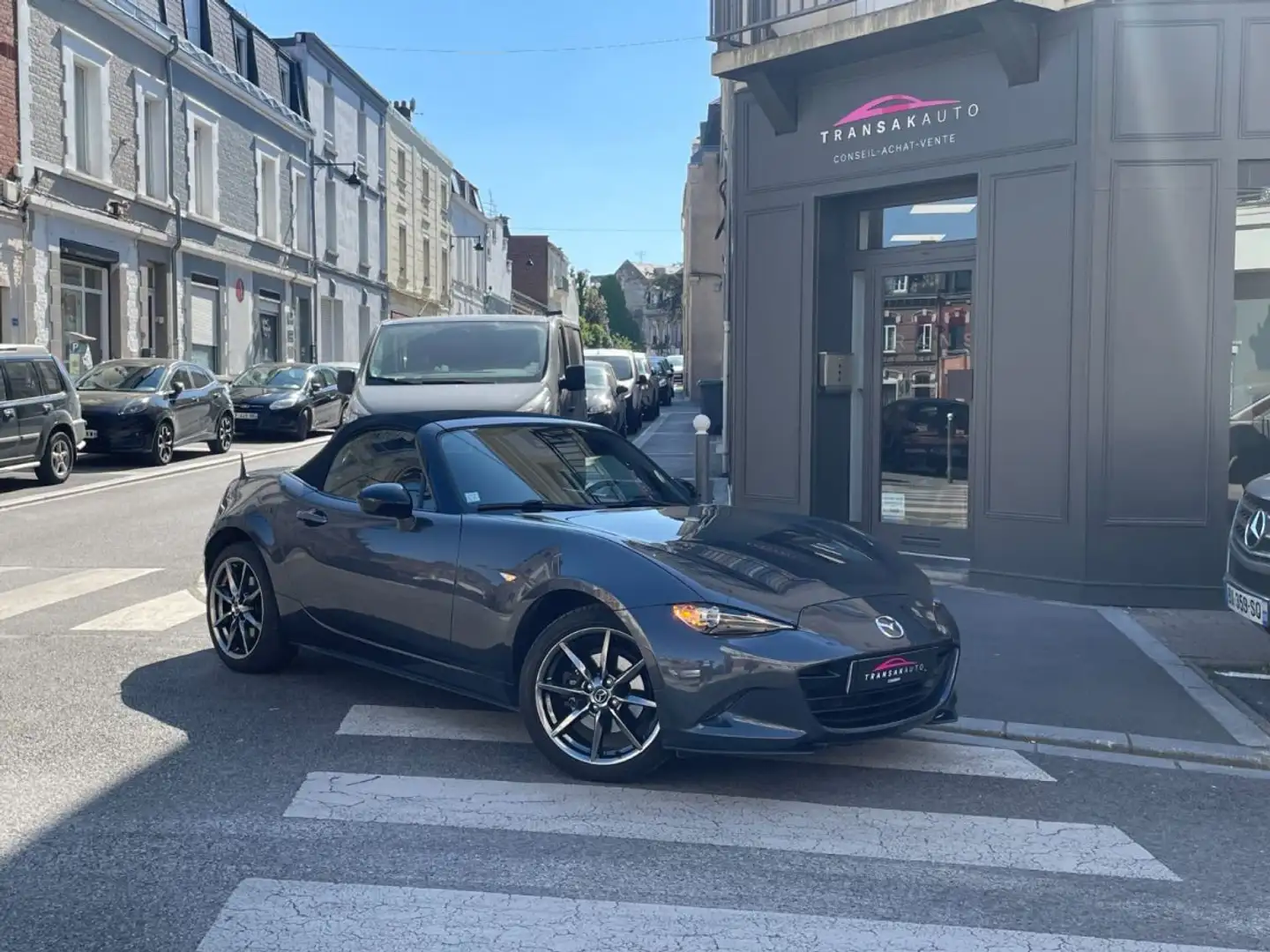 Mazda MX-5 2.0 L SKYACTIV-G / BLUETOOTH / SIEGES CHAUFFANT Gris - 1