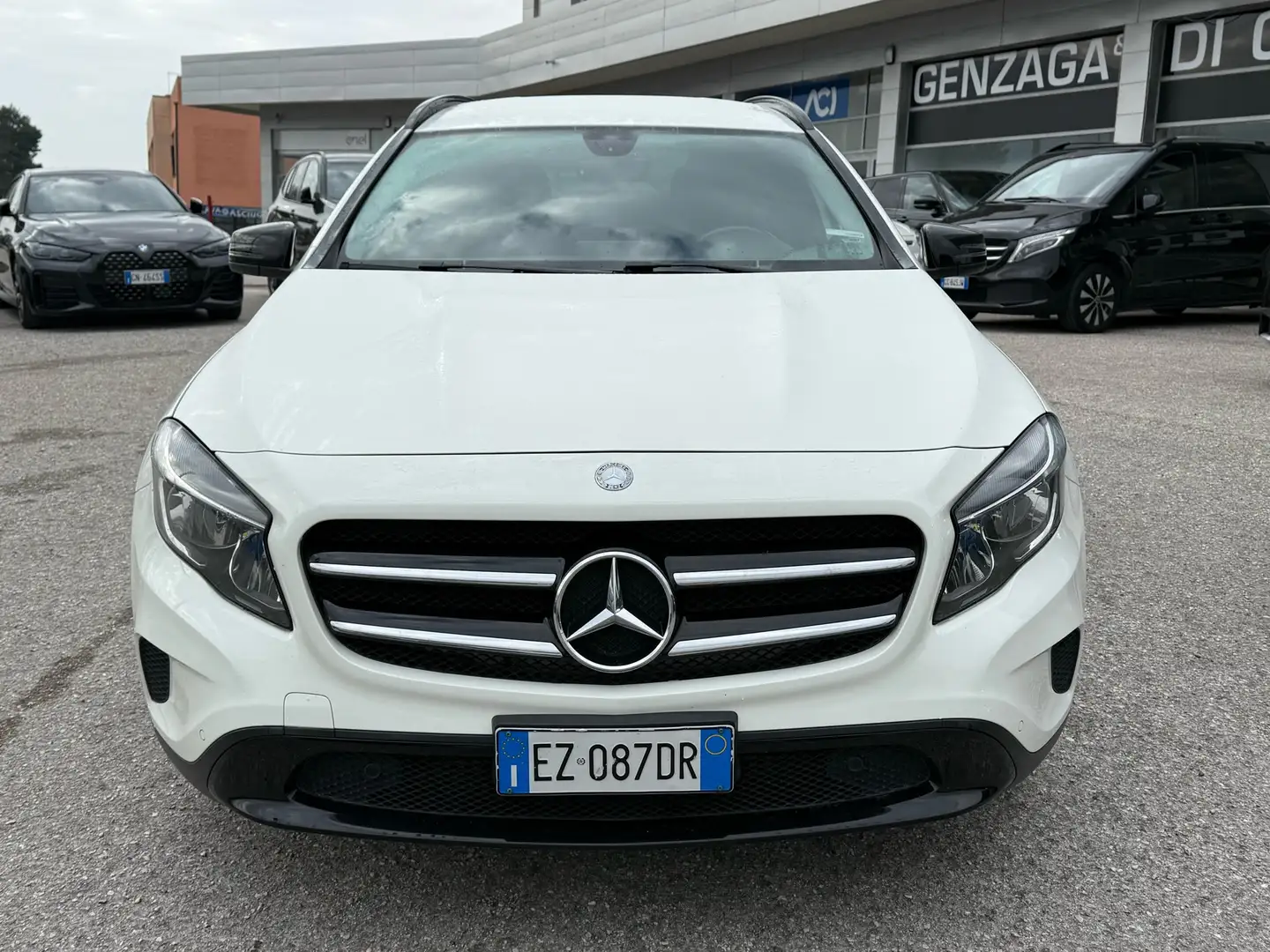 Mercedes-Benz GLA 180 GLA 180 d (cdi) Sport Fehér - 1