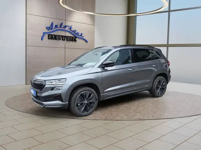 Skoda Karoq Sportline 1,5TSI DSG 4*J.Gar/aAHK/Matrix/Navi   **
