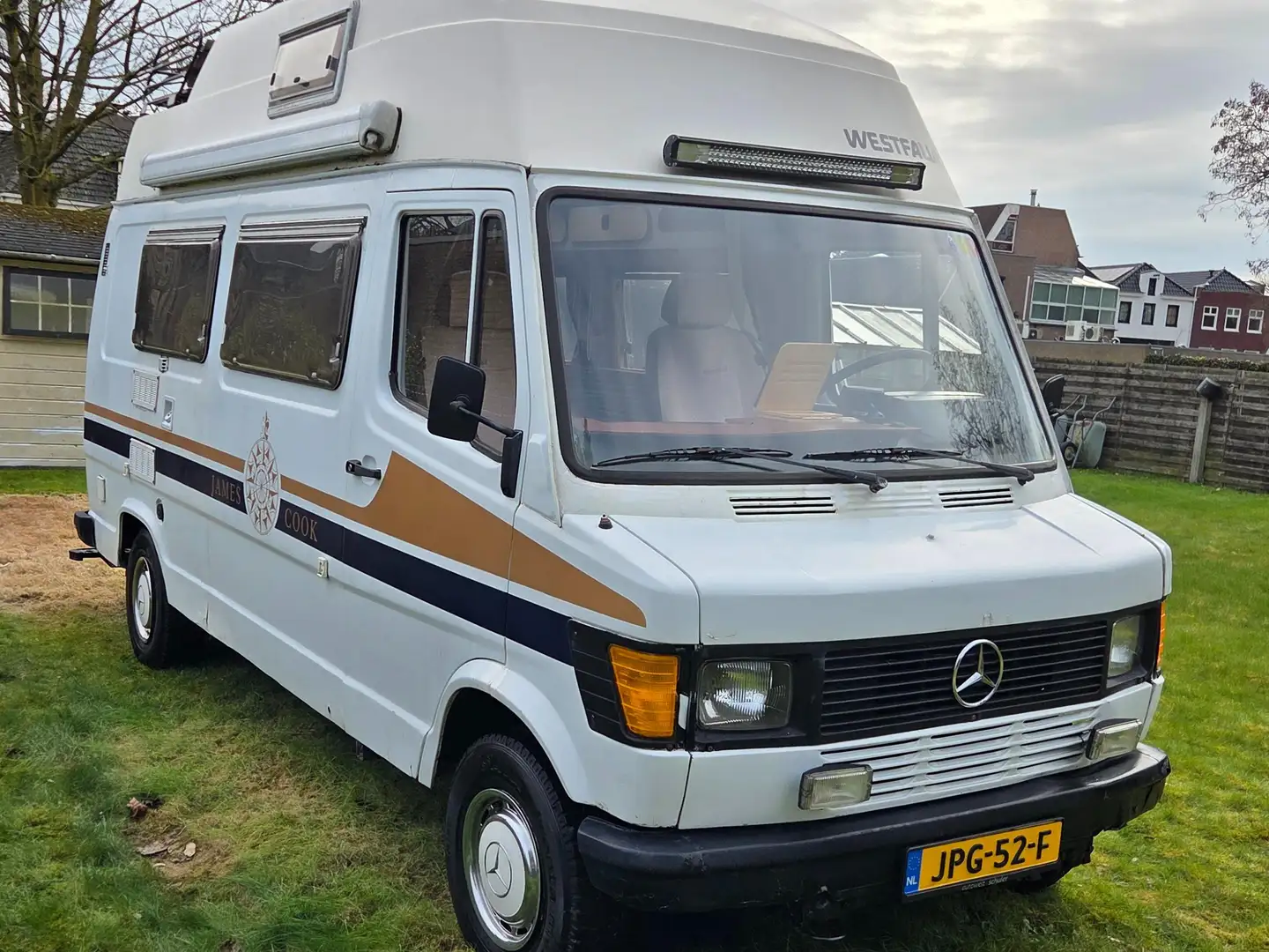 Mercedes-Benz T1 207D (Bremer) T1 Originele Westfalia, James Cook Camper Weiß - 1