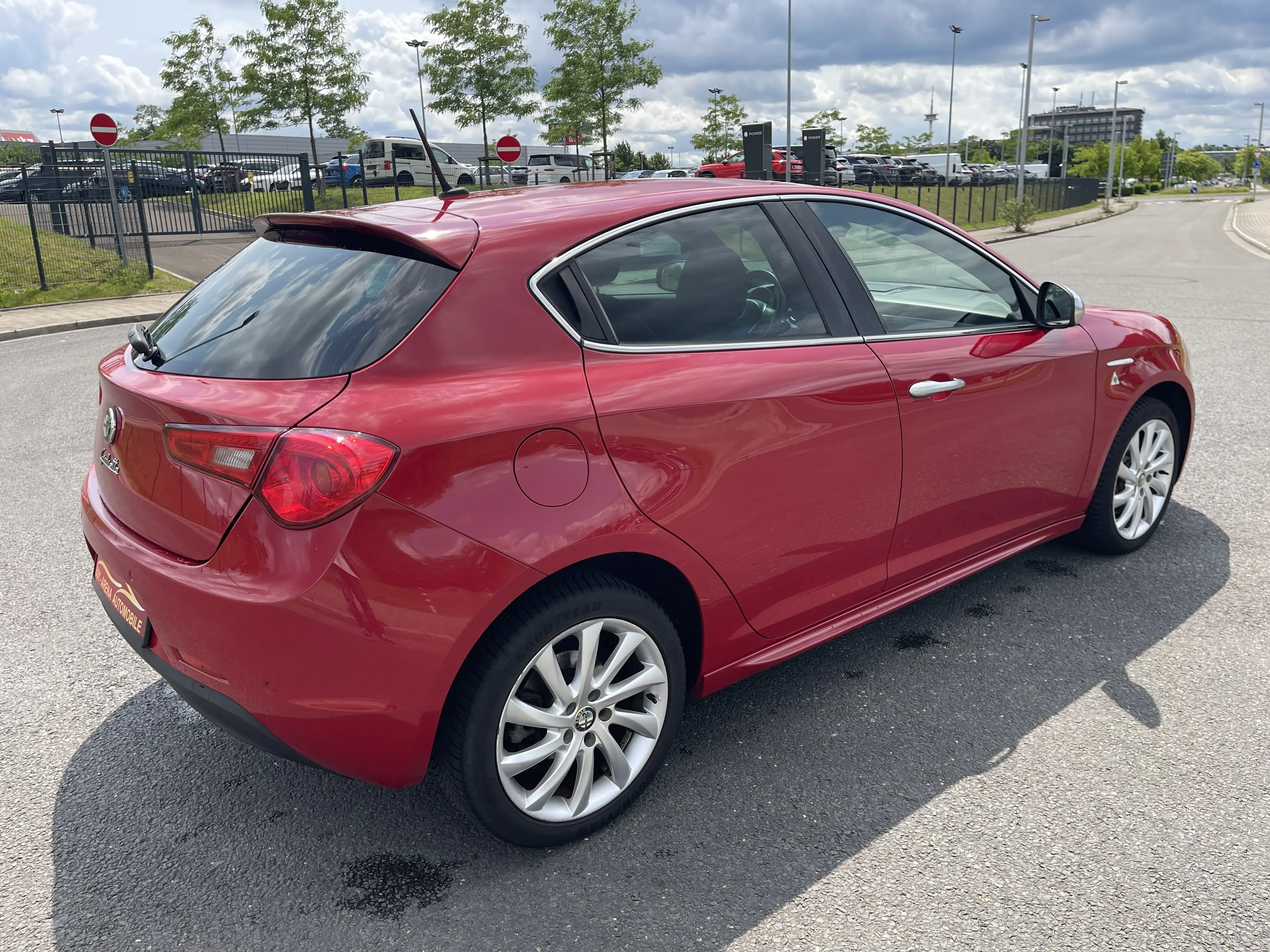 Alfa Romeo Giulietta 1.4 Turbo Turismo Multiair 2Hand Navi Top Gepflegt — photo 13