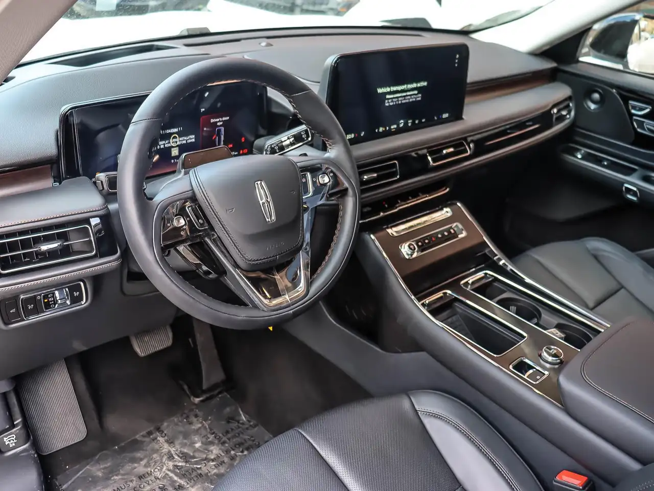 Lincoln Aviator снимка Lincoln Aviator