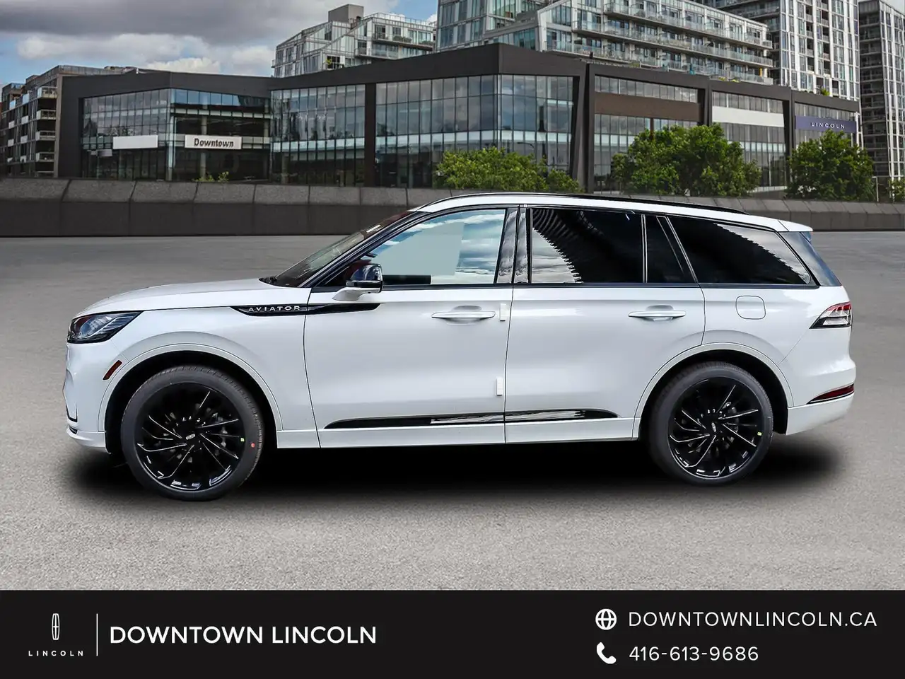 Lincoln Aviator снимка Lincoln Aviator