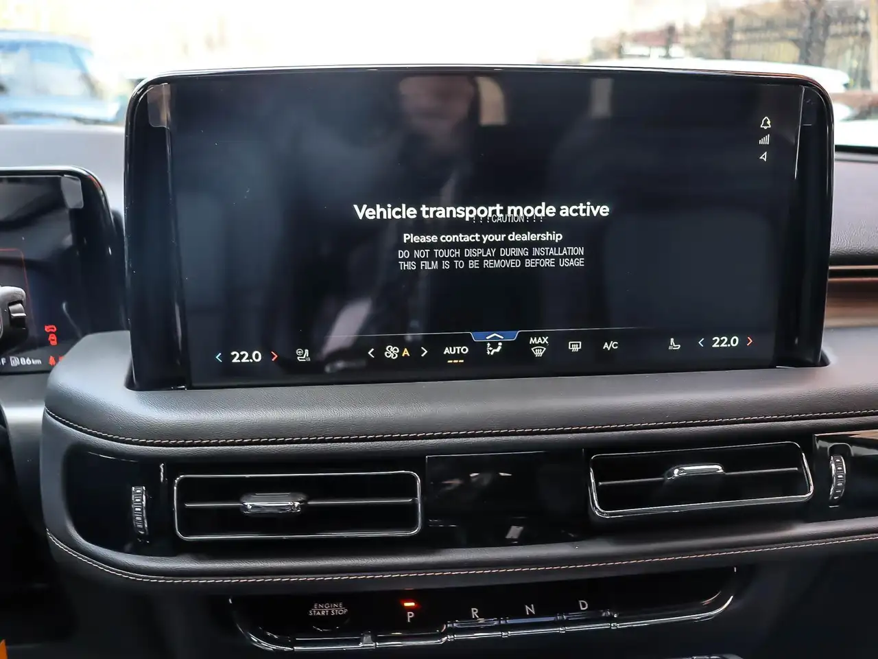 Lincoln Aviator снимка Lincoln Aviator