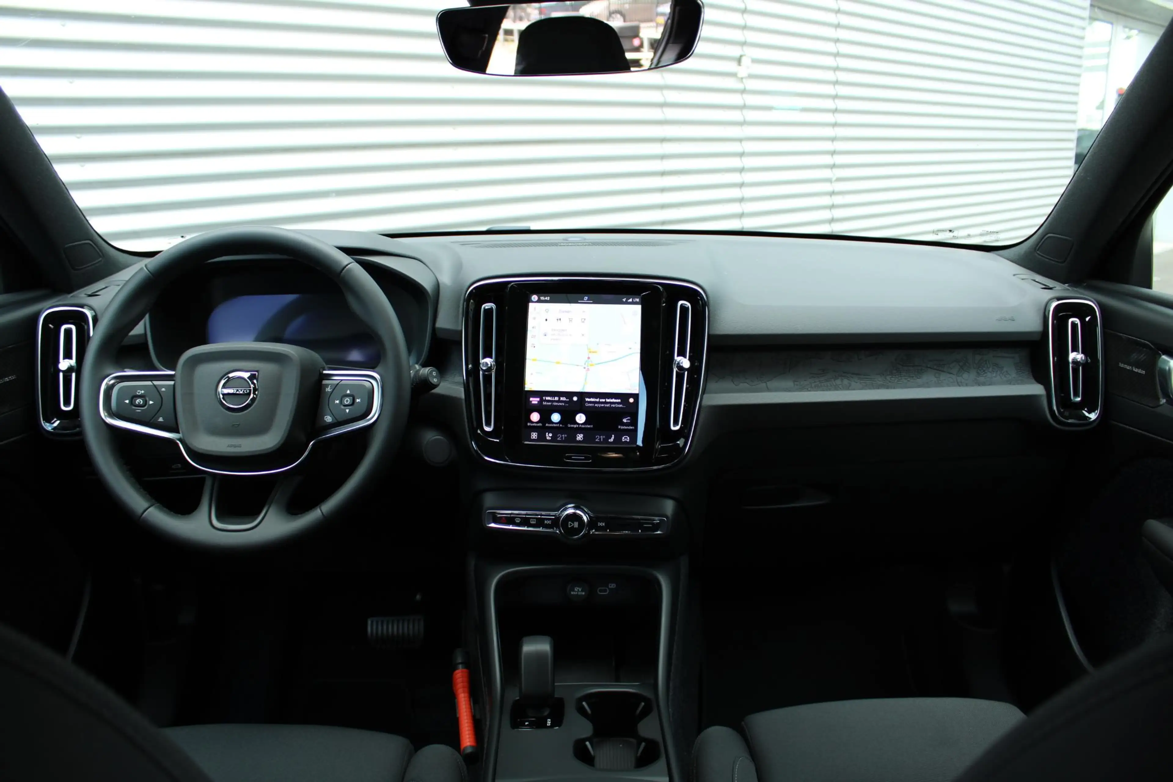 Volvo EX40 Single Motor Extended Range Plus Europa 82 kWh | A — photo 4