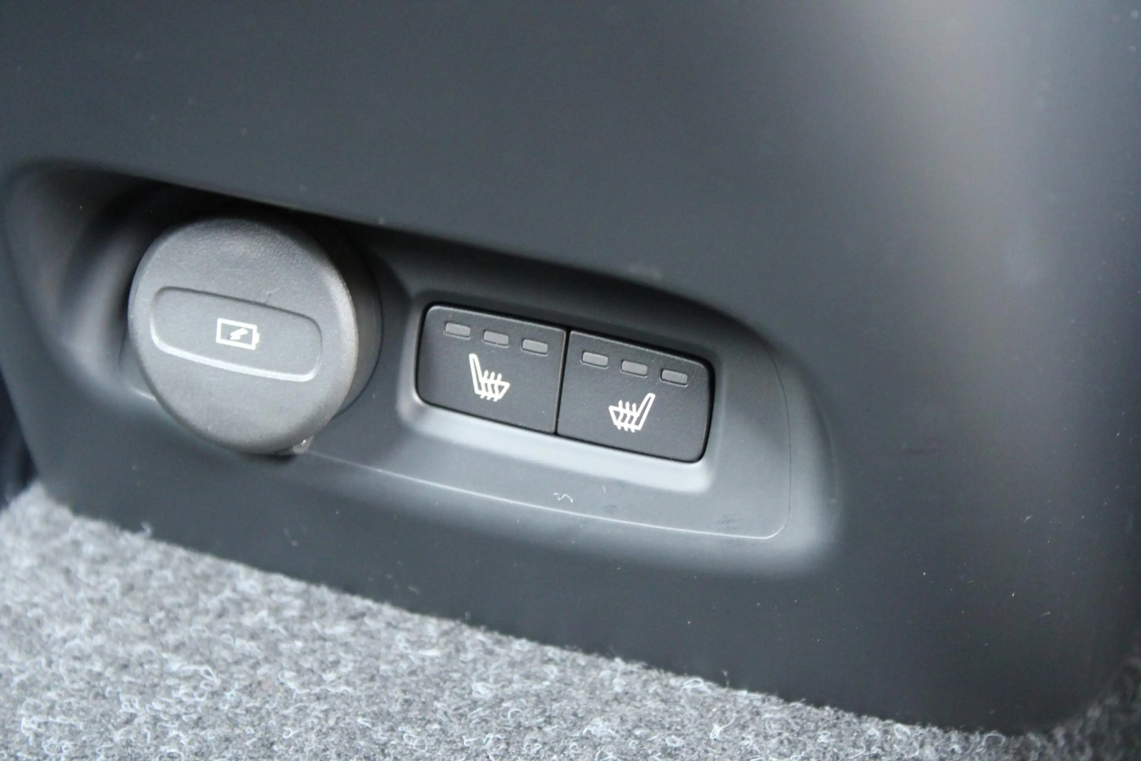Volvo EX40 Single Motor Extended Range Plus Europa 82 kWh | A — photo 14