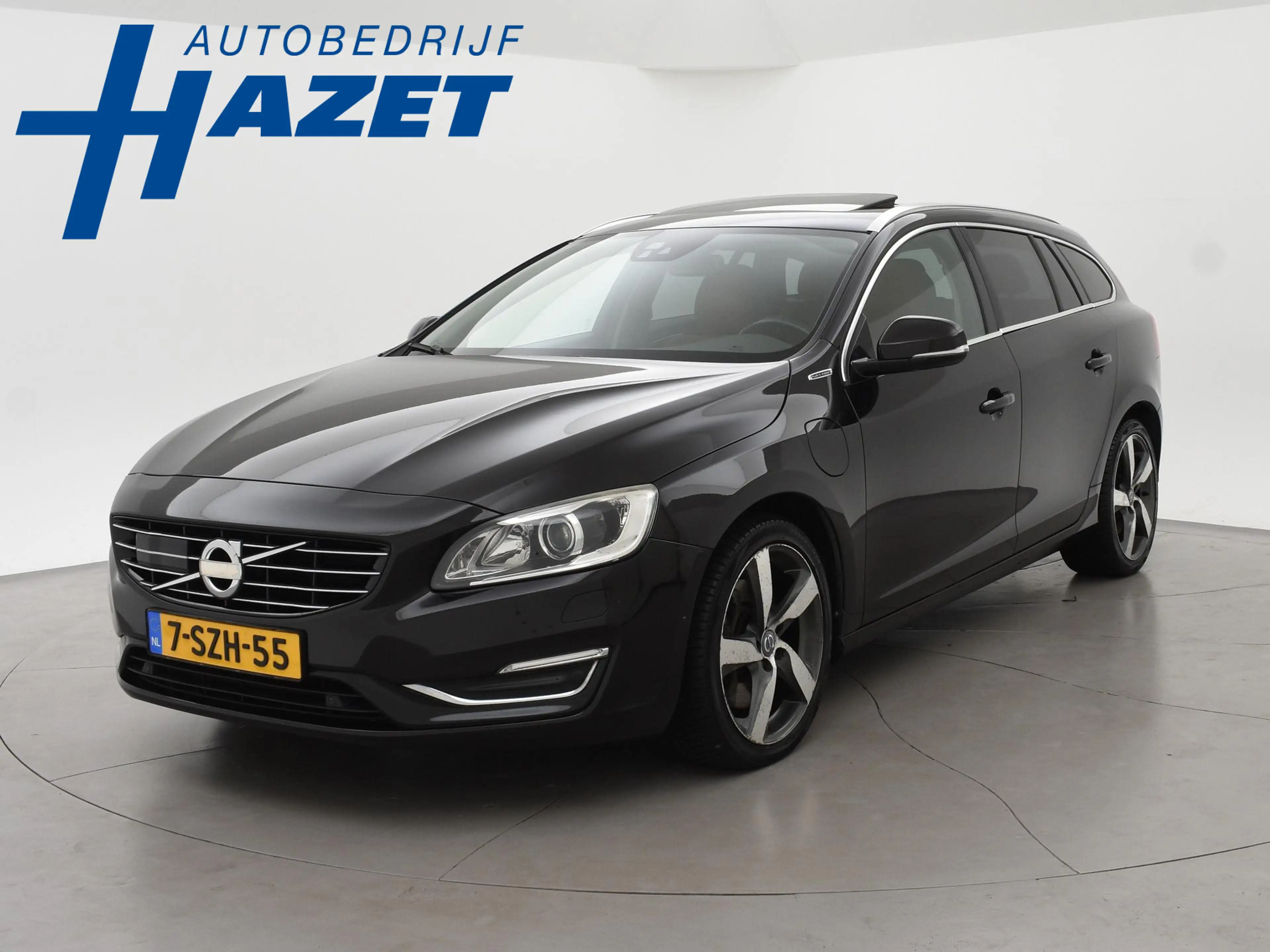 Volvo V60 2.4 D6 AWD PLUG-IN AMBER BLACK + COGNAC LEDER | AD