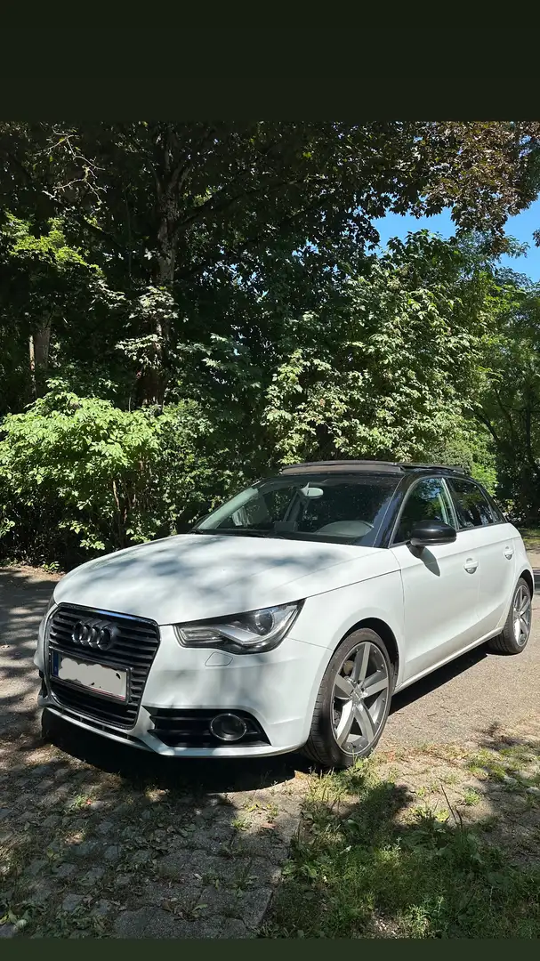 Audi A1 SB 1,6 TDI Ambition - 1