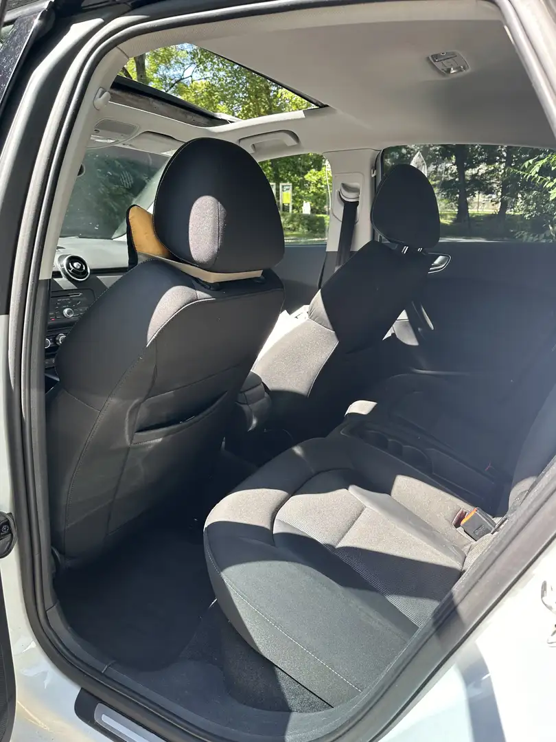 Audi A1 SB 1,6 TDI Ambition - 2